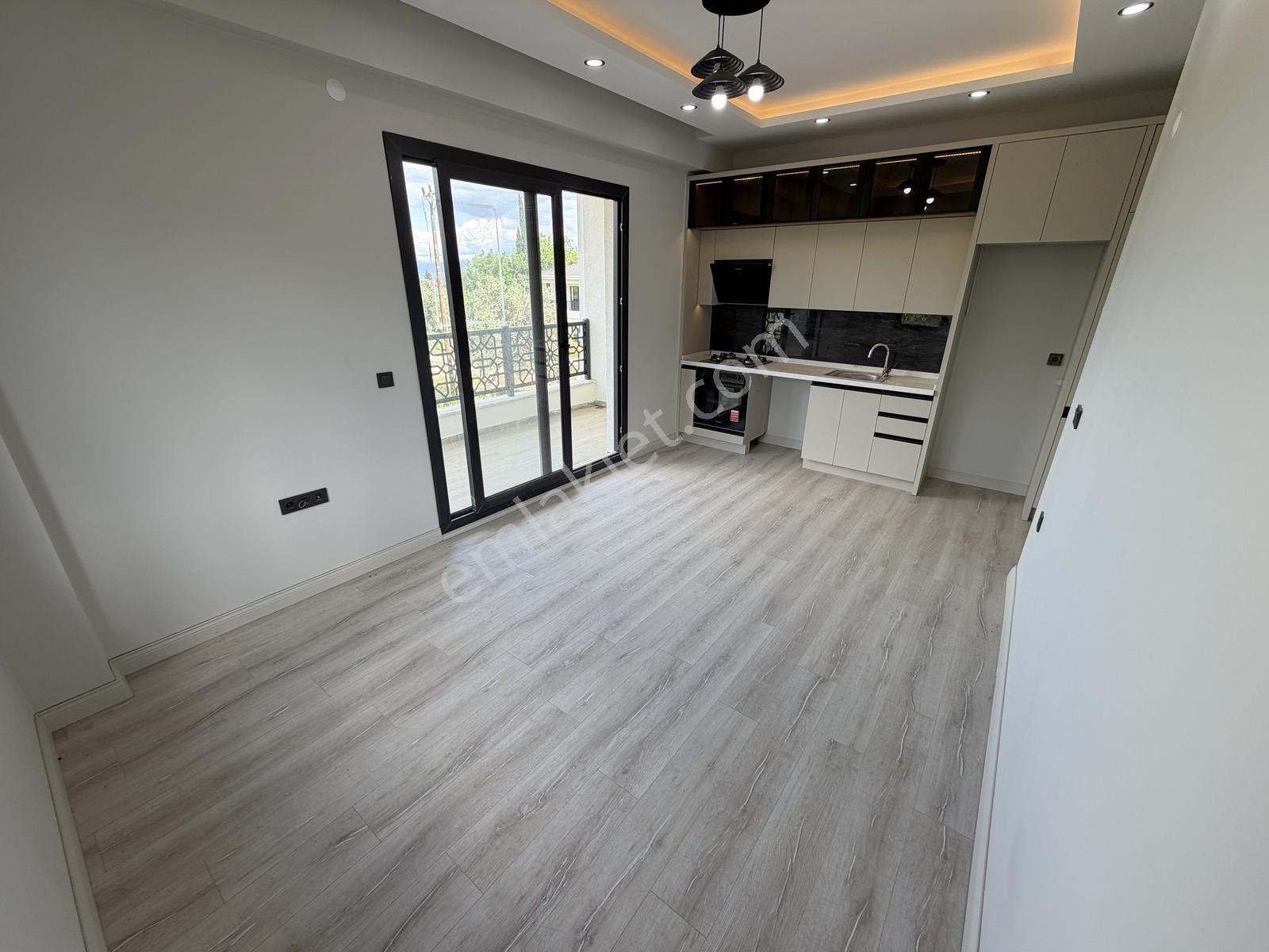 ▀güç'ten Gürede Kazdağları Manzaralı Lüx Tasarım Sıfır 2+1 Daire - Görsel 10