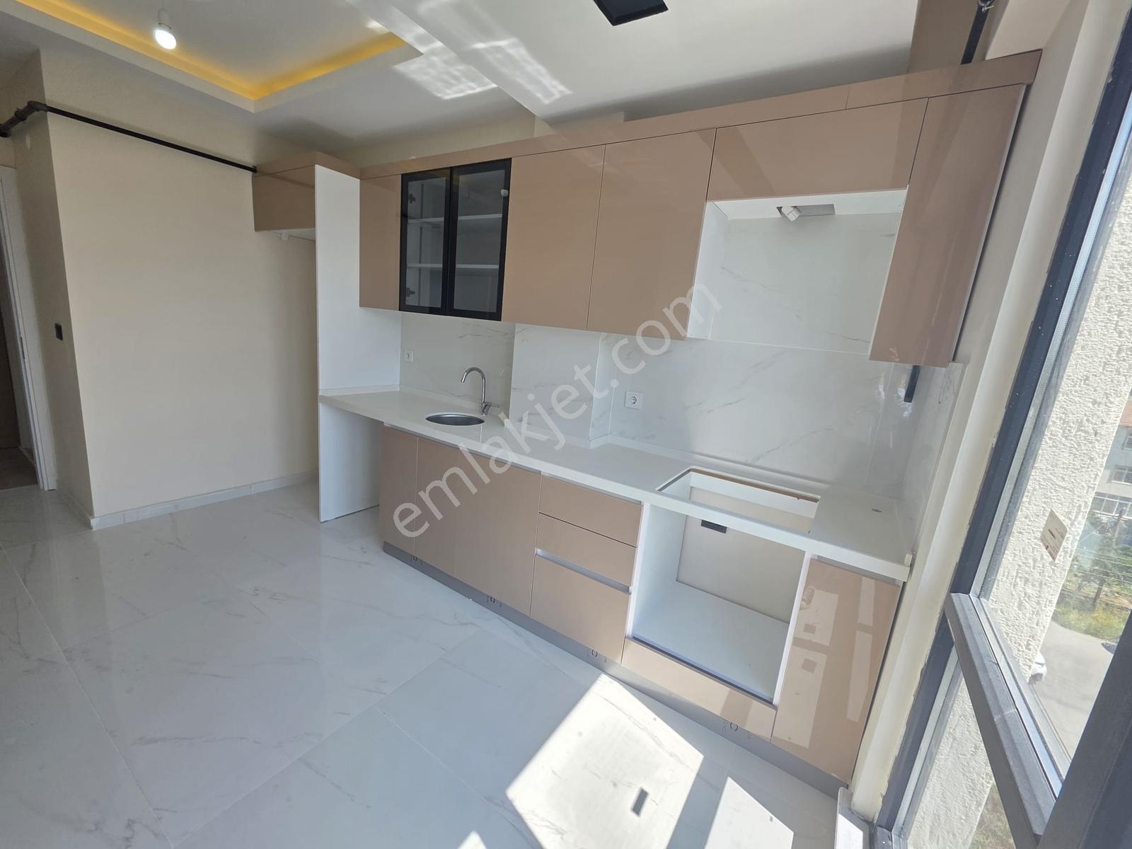 Hatip Mahallesinde 2+1 Güney Cephe İskanlı Satılık Daire - Görsel 17
