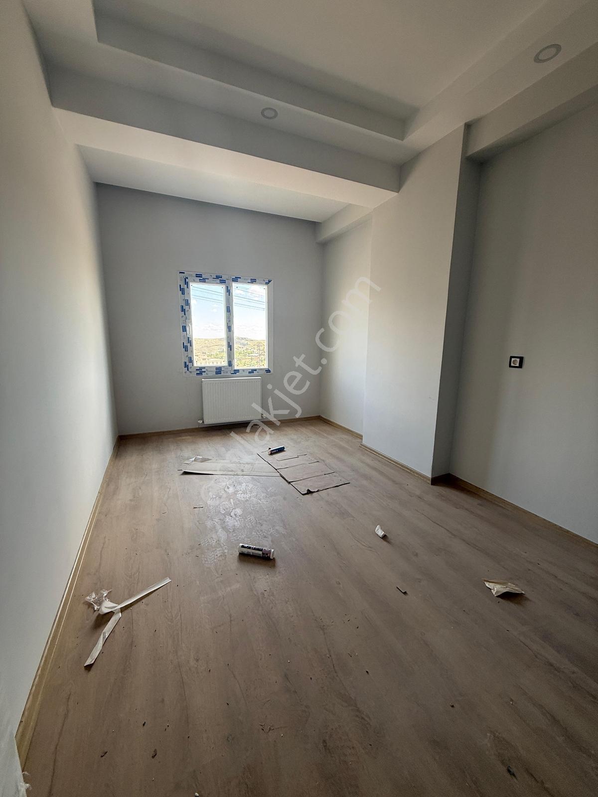 Çözüm'den Acil Satılık Prim Bölgesinde Daire !takasa Açık - Görsel 6