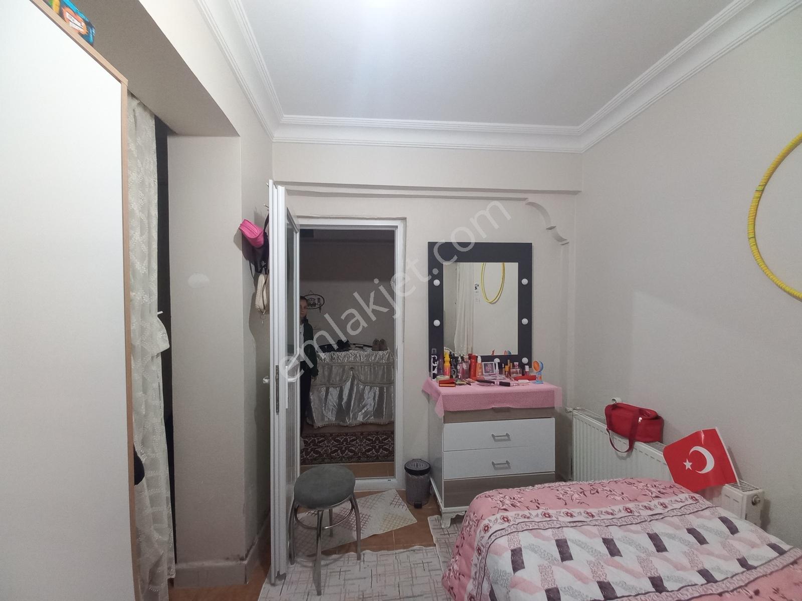 Şeref Emlak Satılık Bahçekatı Daire 3,600,000 Tl - Görsel 15