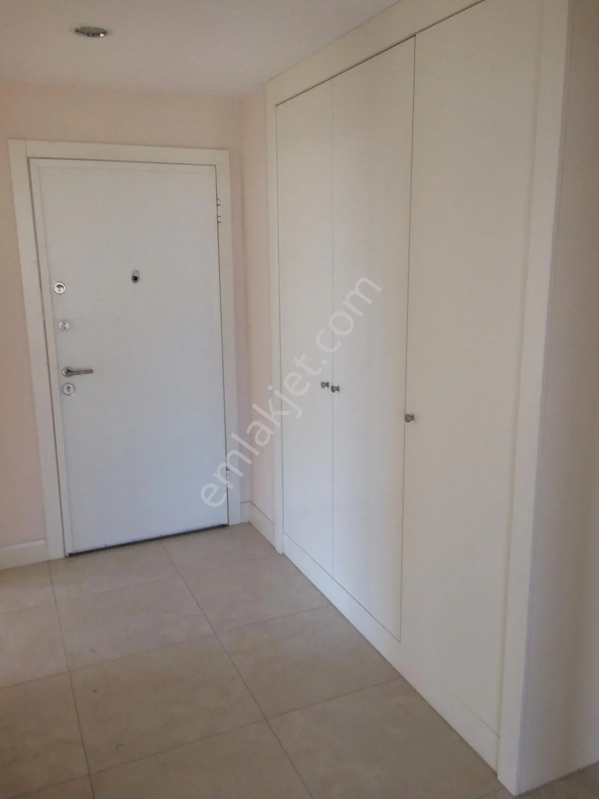 Venezia Da Balkonlu Avm Mz Oturuma Hzr Kiralık 3+1 Daire - Görsel 2