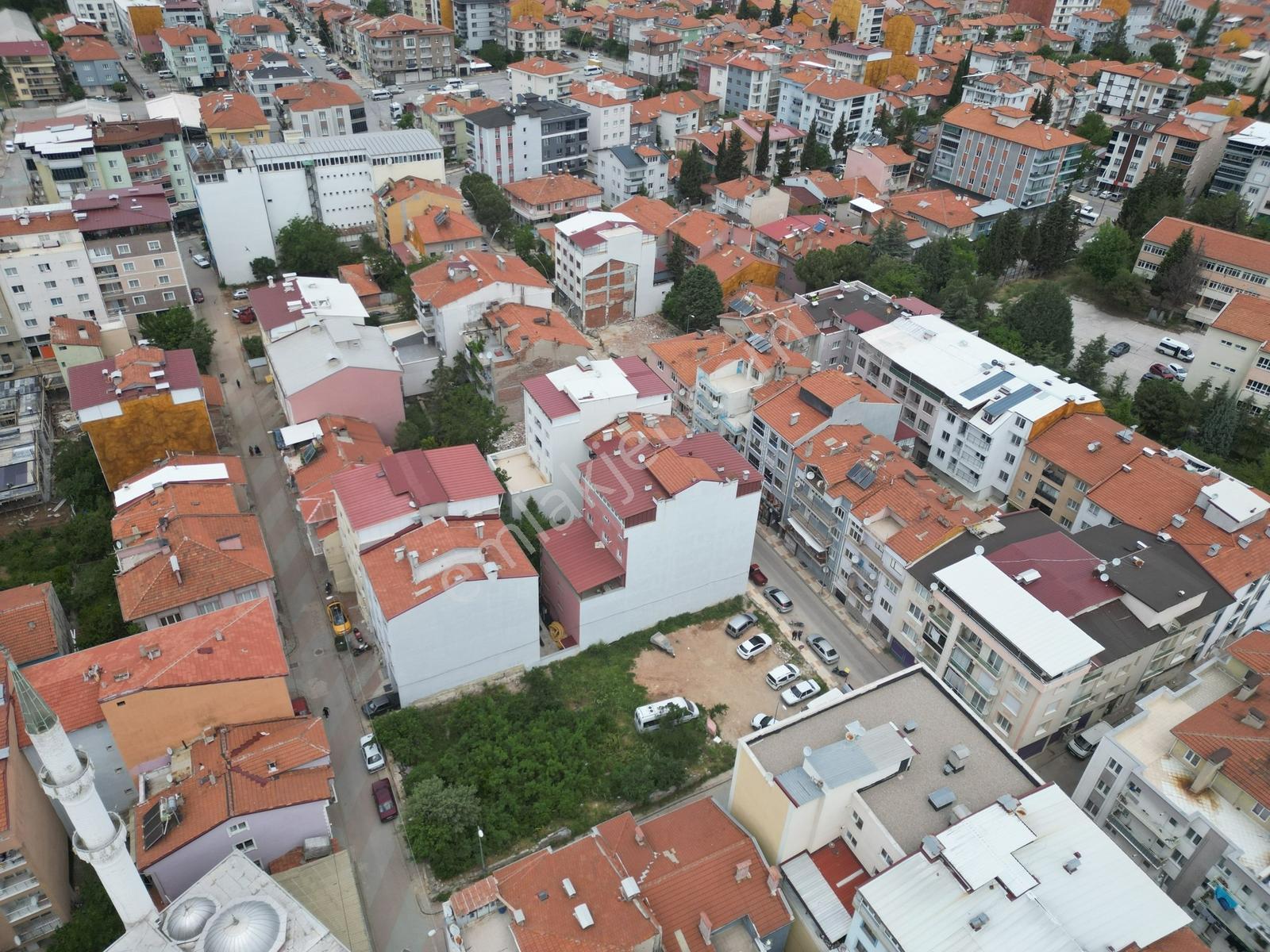 Favori'den Barbaros Cd 841 M2 Köşe Parsel | B-4 İmar - Görsel 15