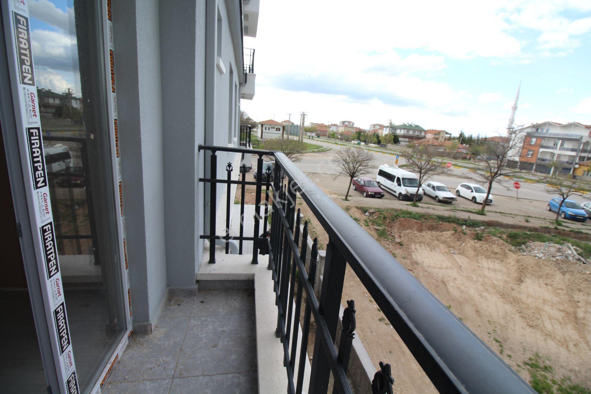 Aksarayt Aratol Bahçeli Konumu Güzel 1+1 Kiralık Daireler - Görsel 14