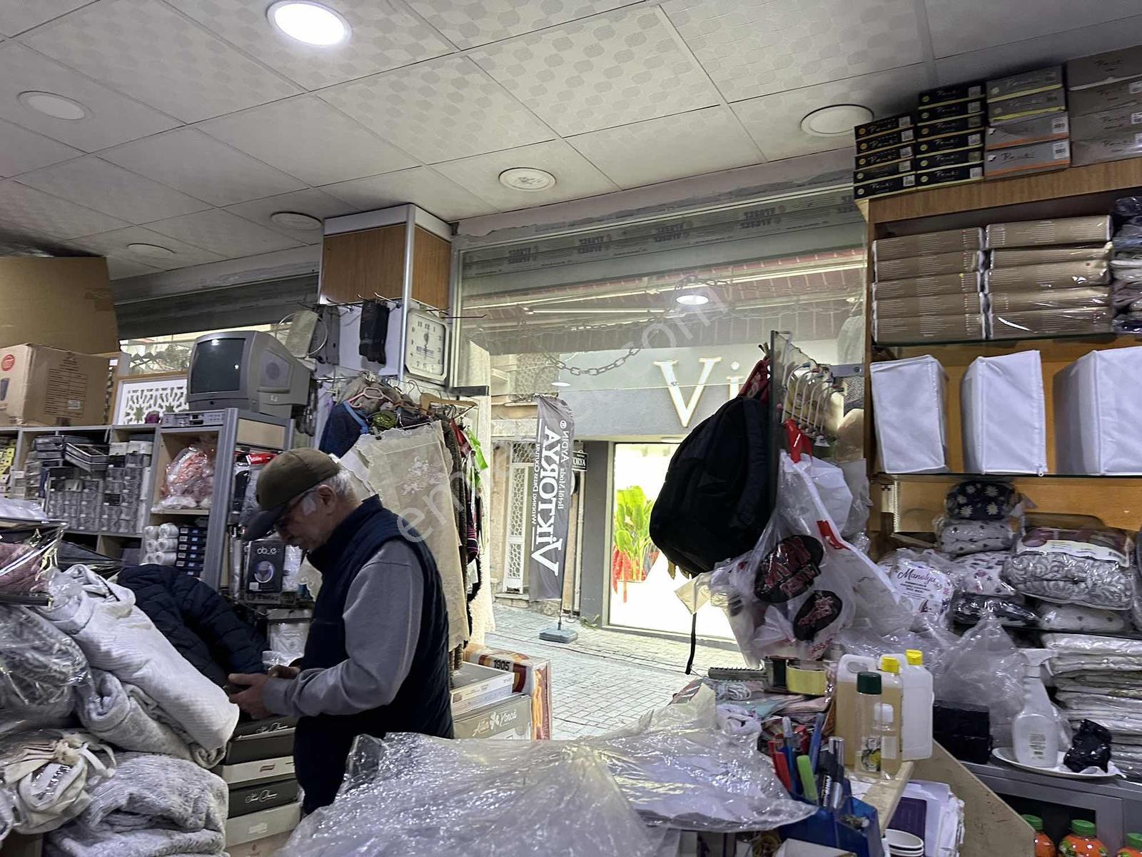 Yağcılar İçinde Satılık Köşe Dükkan - Görsel 12
