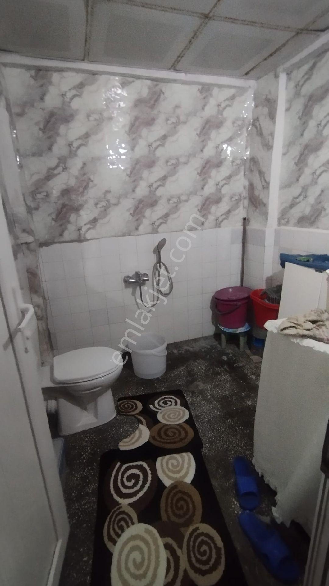 Polis Okulu Civarinda Satılık Geniş 2+1 - Görsel 18