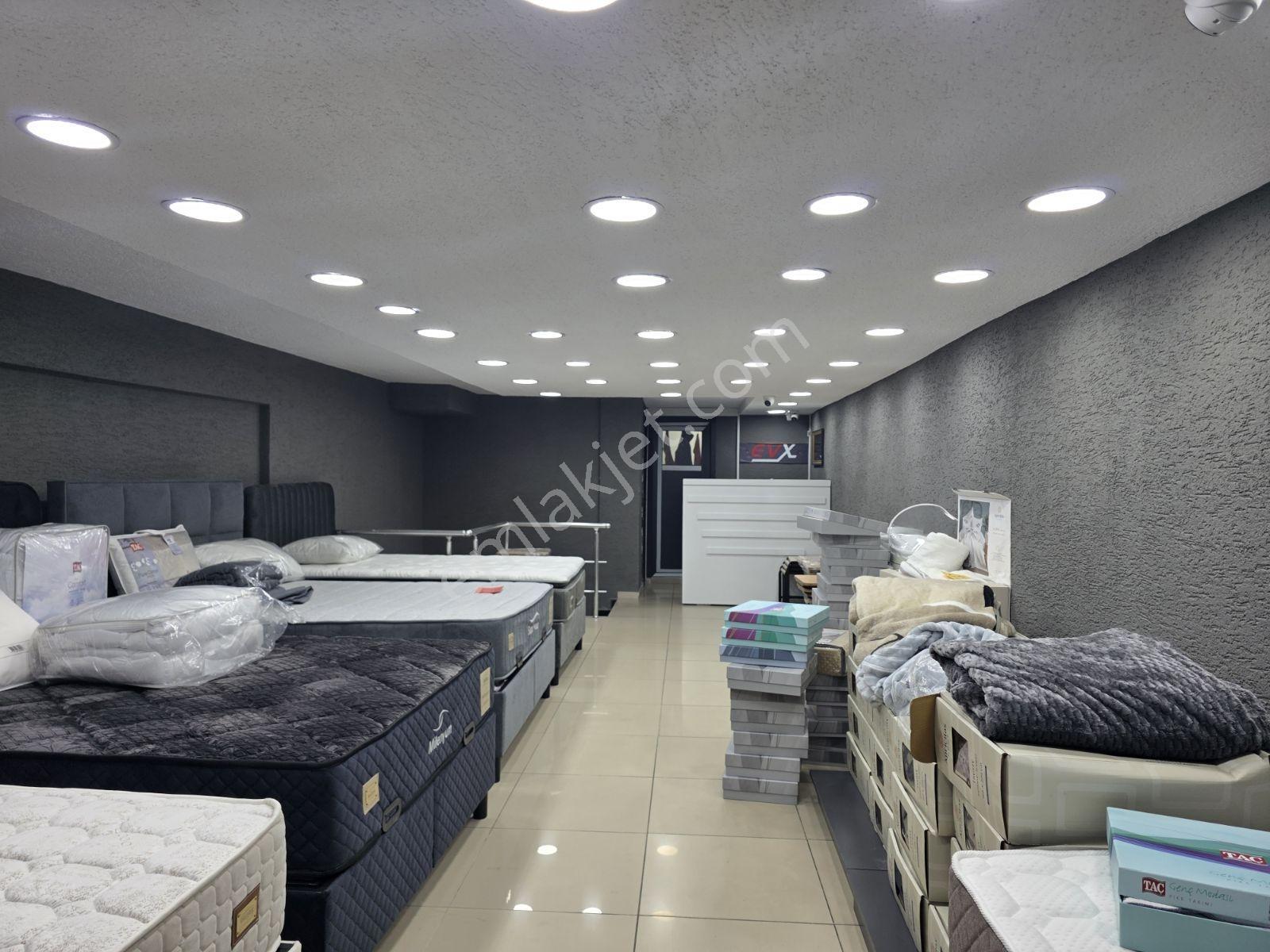 Alemdağ Caddesi Sondurak 200 M2 3 Katlı Mağaza - Görsel 12