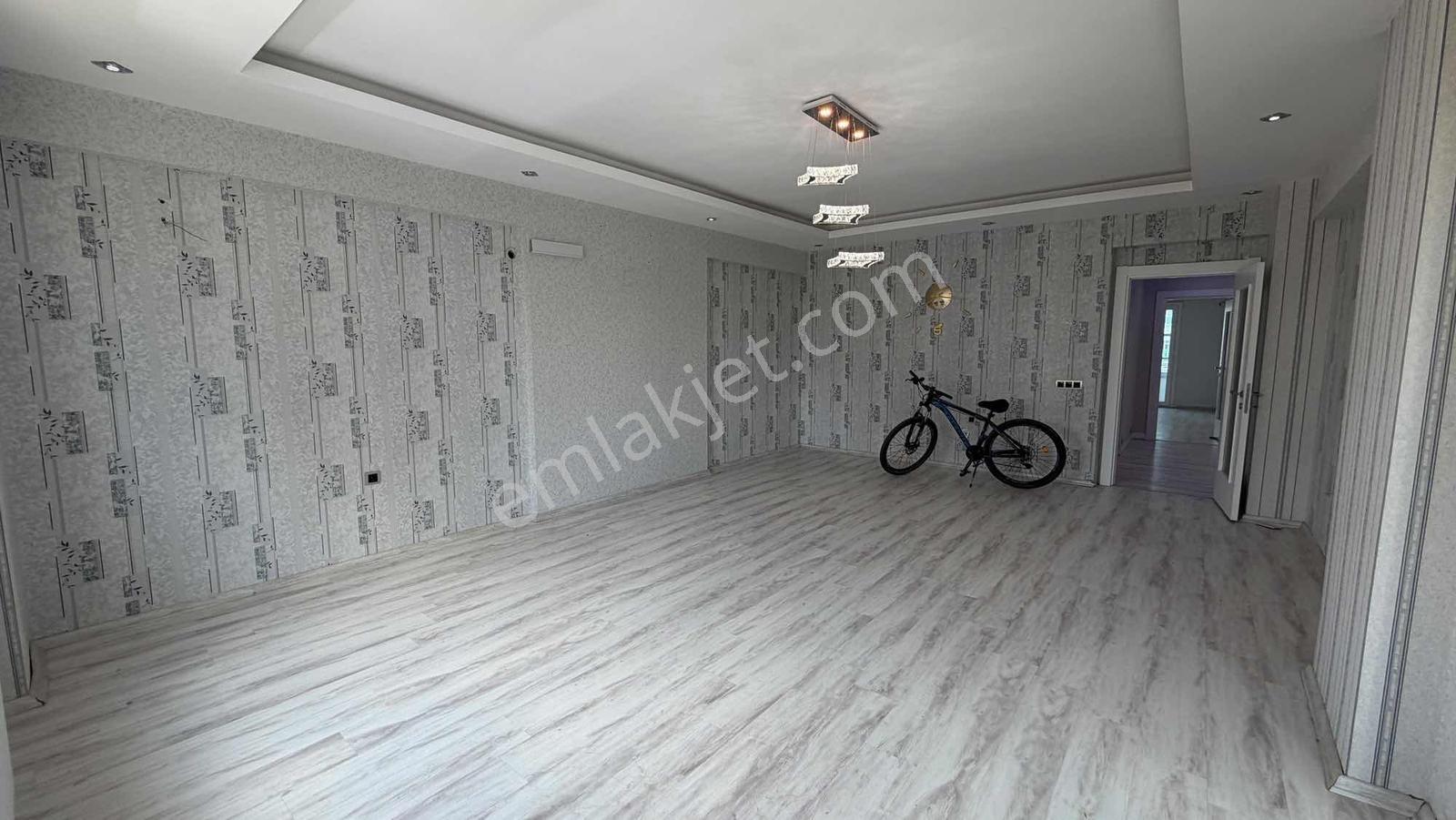 Üçkuyuların En Gözde 220 M2 4+1 Dairesi Satışta - Görsel 15