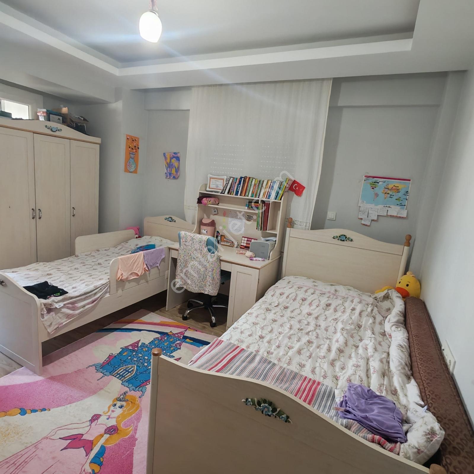 Remax Jet - İbrahim Kesici Üzerinde Sınırsız Kredili 177m2 Daire - Görsel 11