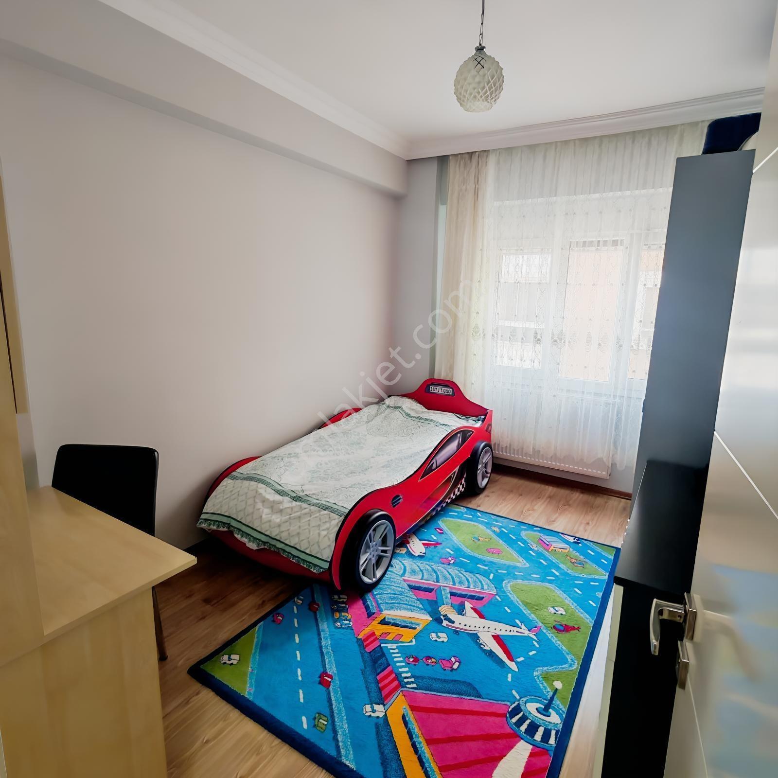 Remax Jet - İbrahim Kesici Üzerinde Sınırsız Kredili 177m2 Daire - Görsel 8