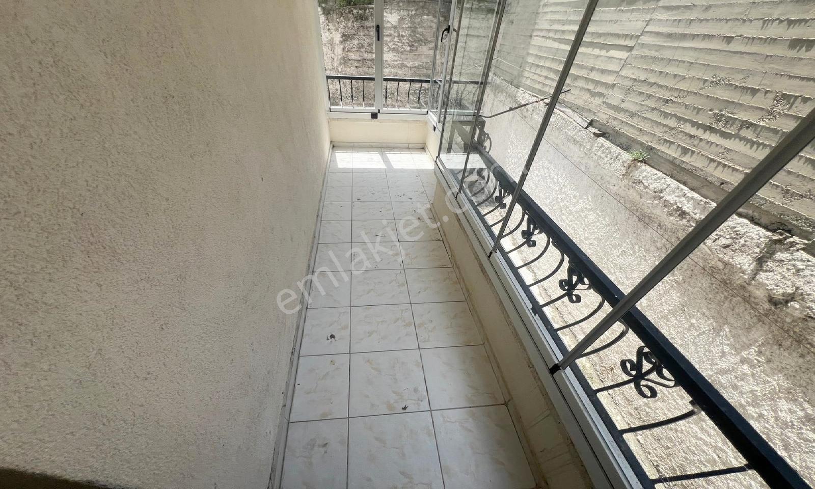 Meslek Hastalıkları Hastanesi Arkası Ayla1 Sokakda Kiralık Daire - Görsel 15