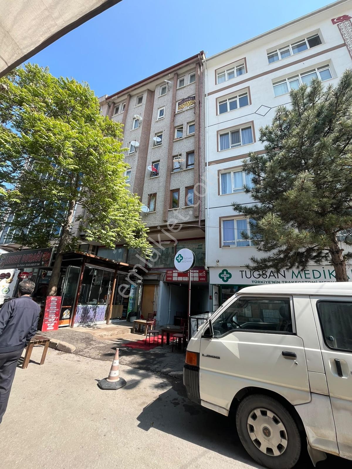 Sıhhiye Yenişehir Pazarı Karşısı Kiralık 1+1