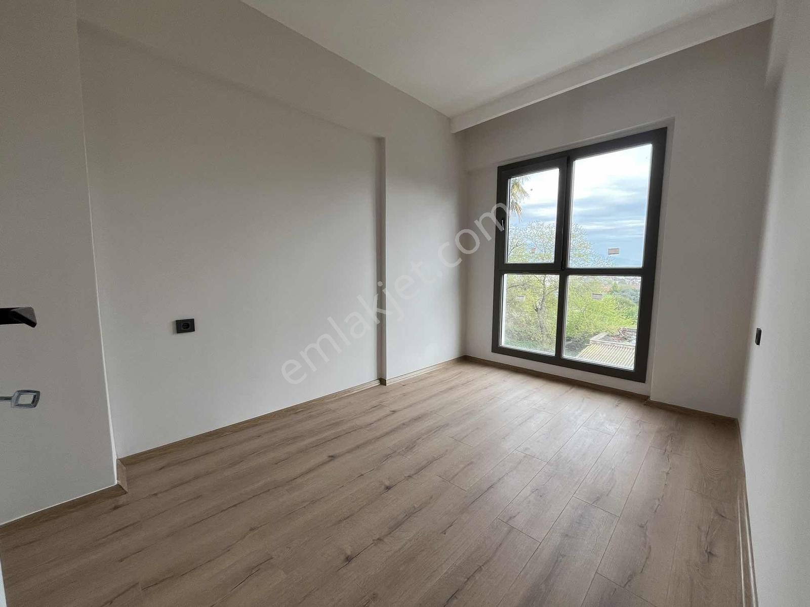 Hürriyet Cd.üzeri Üniversite Yanı 1+1 Sıfır Kiralık Daire - Görsel 11