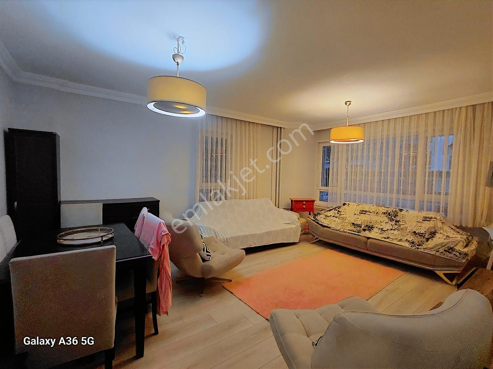 Cumhuriyet Gayrimenkulden 3+1 Eşyalı Kiralık Daire