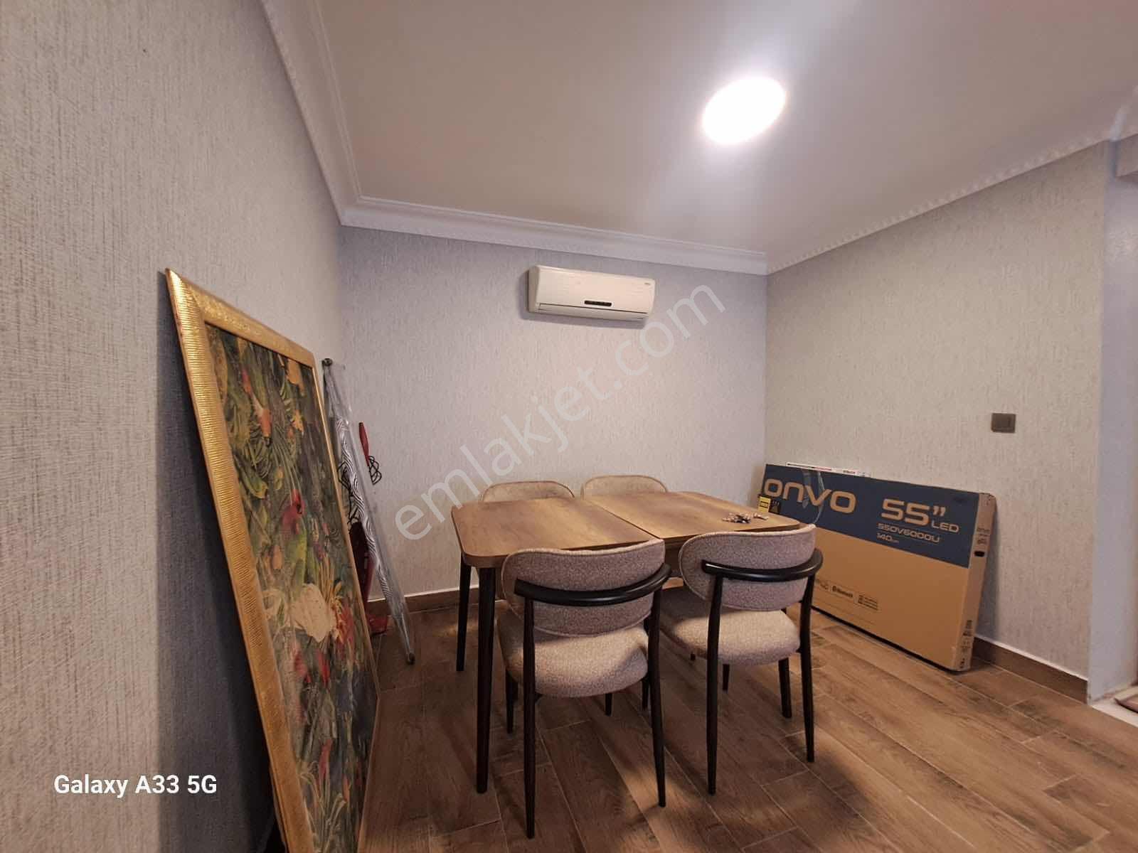 Cumhuriyet Gayrimenkulden 1+1 Full Eşyalı Daire - Görsel 13