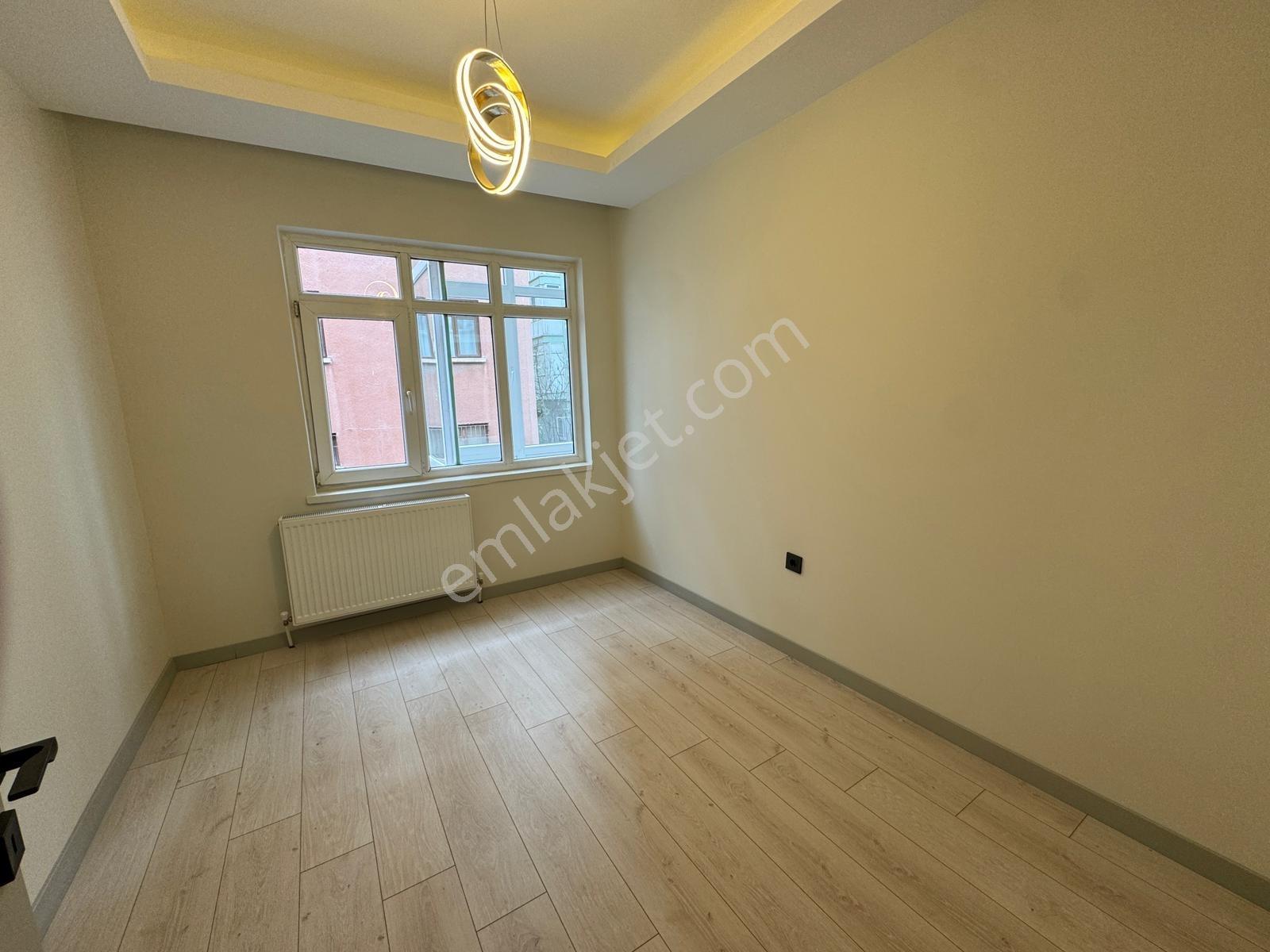 Cumhuriyet Gayrimenkulden 3+1 Full+full Yapılı Daire - Görsel 13