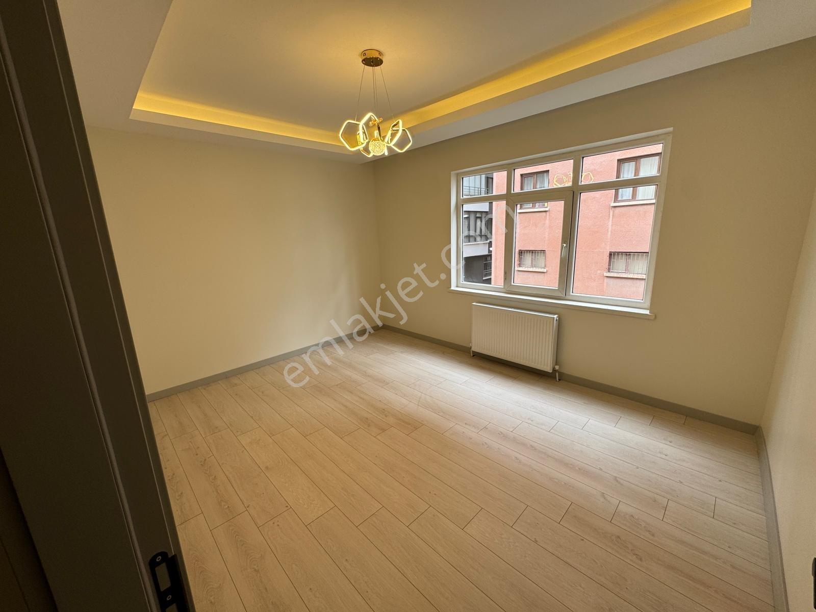 Cumhuriyet Gayrimenkulden 3+1 Full+full Yapılı Daire - Görsel 25