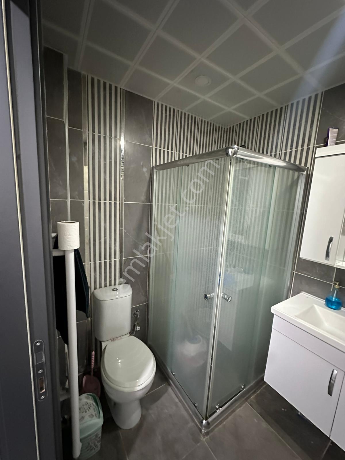 Cumhuriyet Gayrimenkulden 1+1 Full Eşyalı Asansörlü - Görsel 12