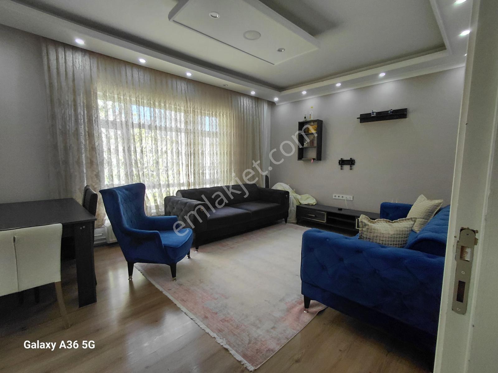 Cumhuriyet Gayrimenkulden 2+1 Full Eşyalı - Görsel 11