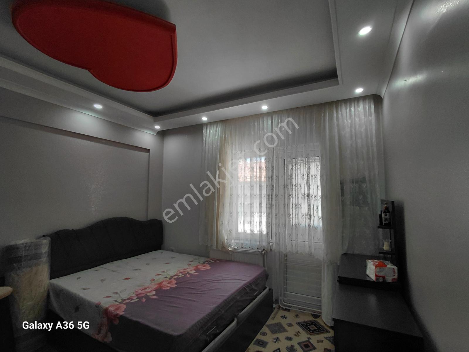 Cumhuriyet Gayrimenkulden 2+1 Full Eşyalı - Görsel 37