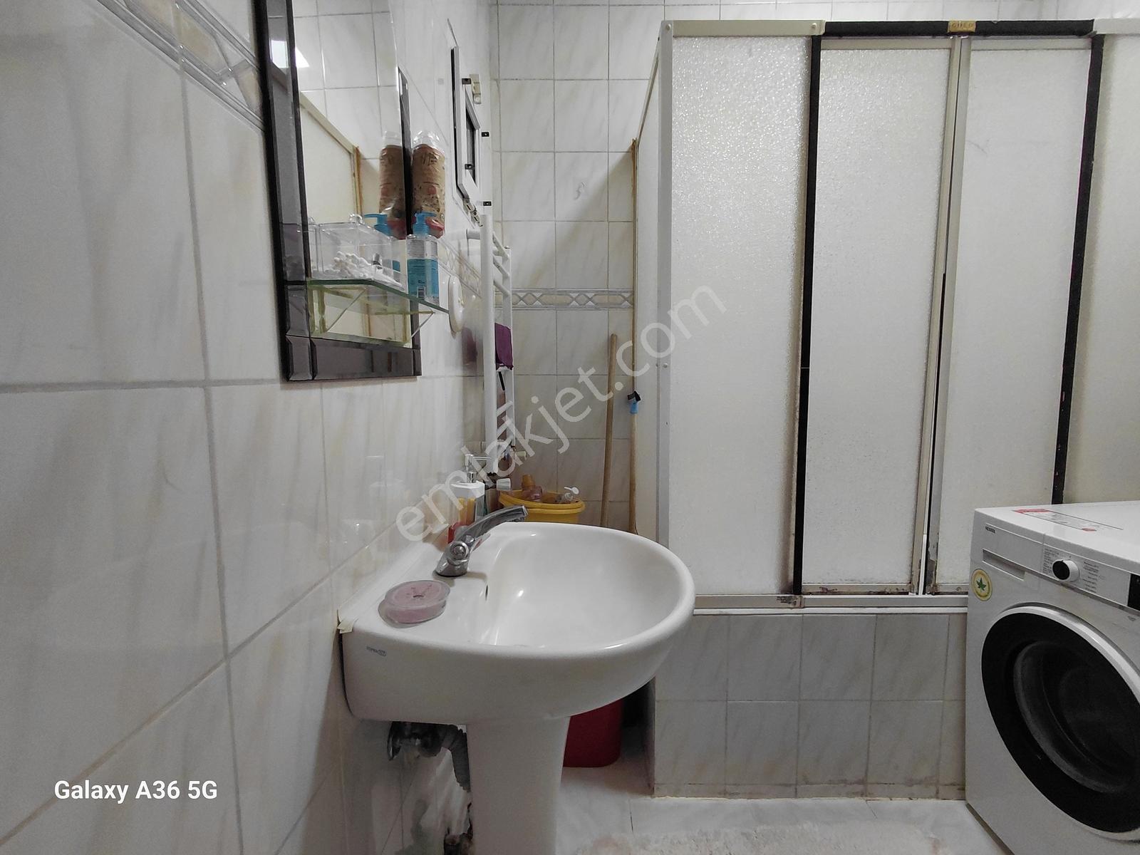 Cumhuriyet Gayrimenkulden 2+1 Full Eşyalı - Görsel 42