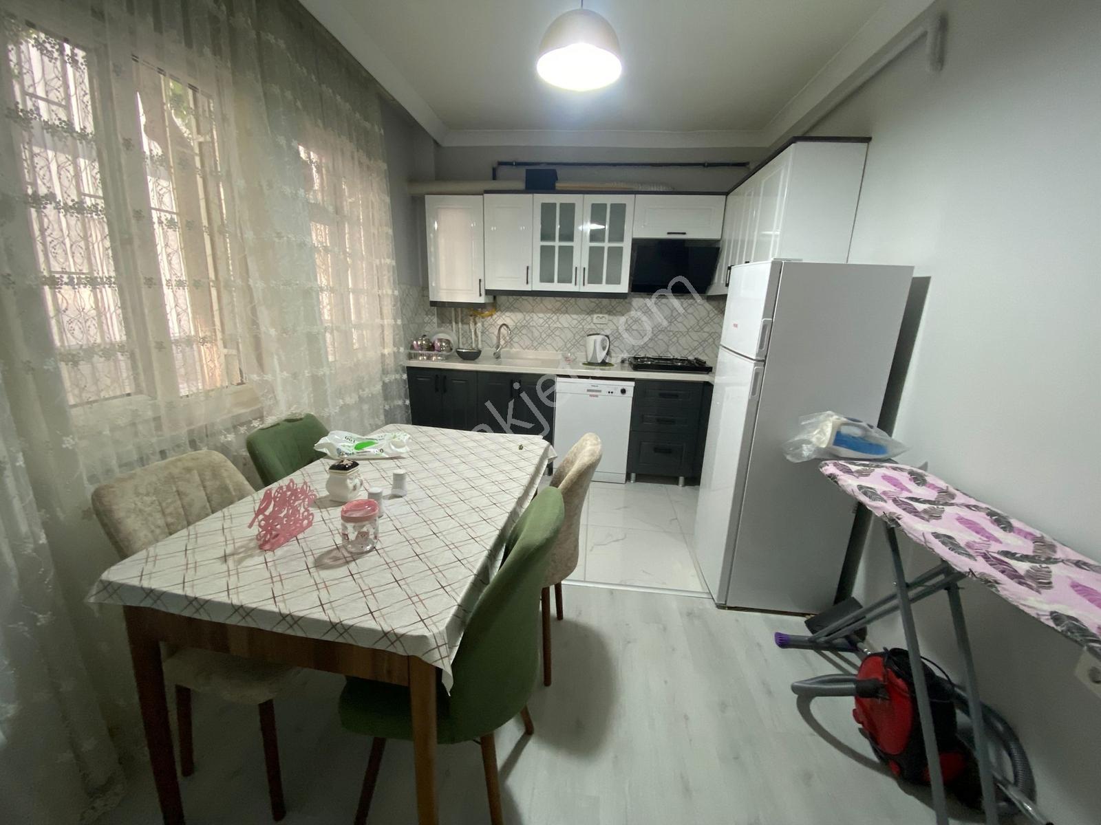 Cumhuriyetten Kızılay Avm Yakını 1+1 Full Eşyalı - Görsel 37