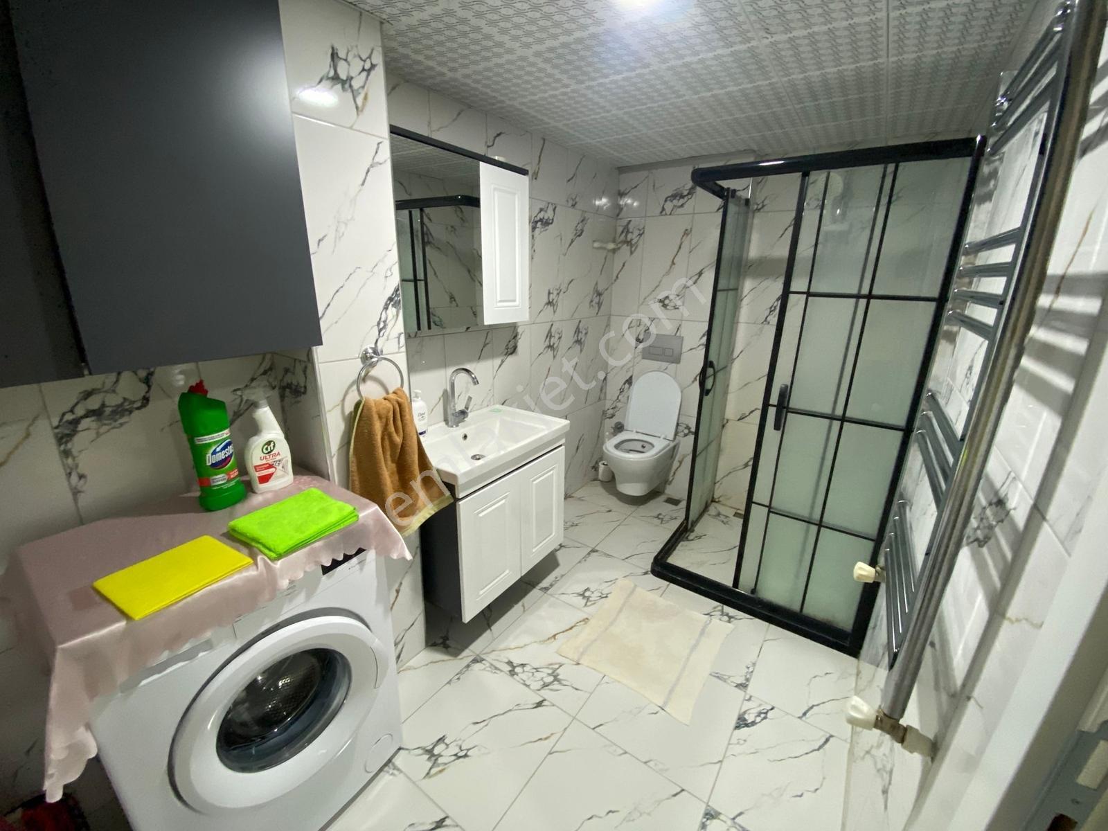 Cumhuriyetten Kızılay Avm Yakını 1+1 Full Eşyalı - Görsel 36