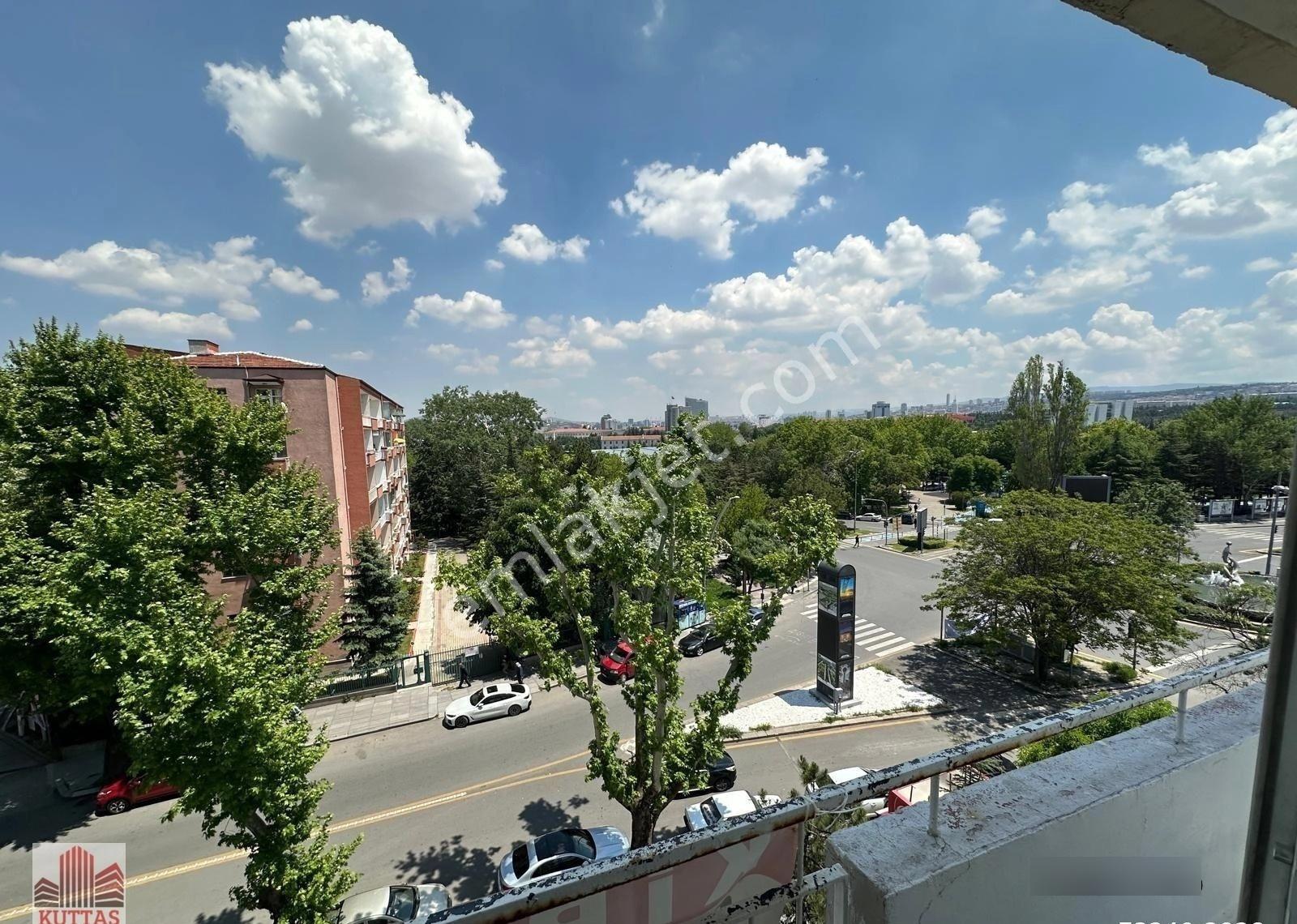 Kuttaş'tan Bahçelievler Metro Karşısı Konak Apt Katta3+1 Kiralık - Görsel 28