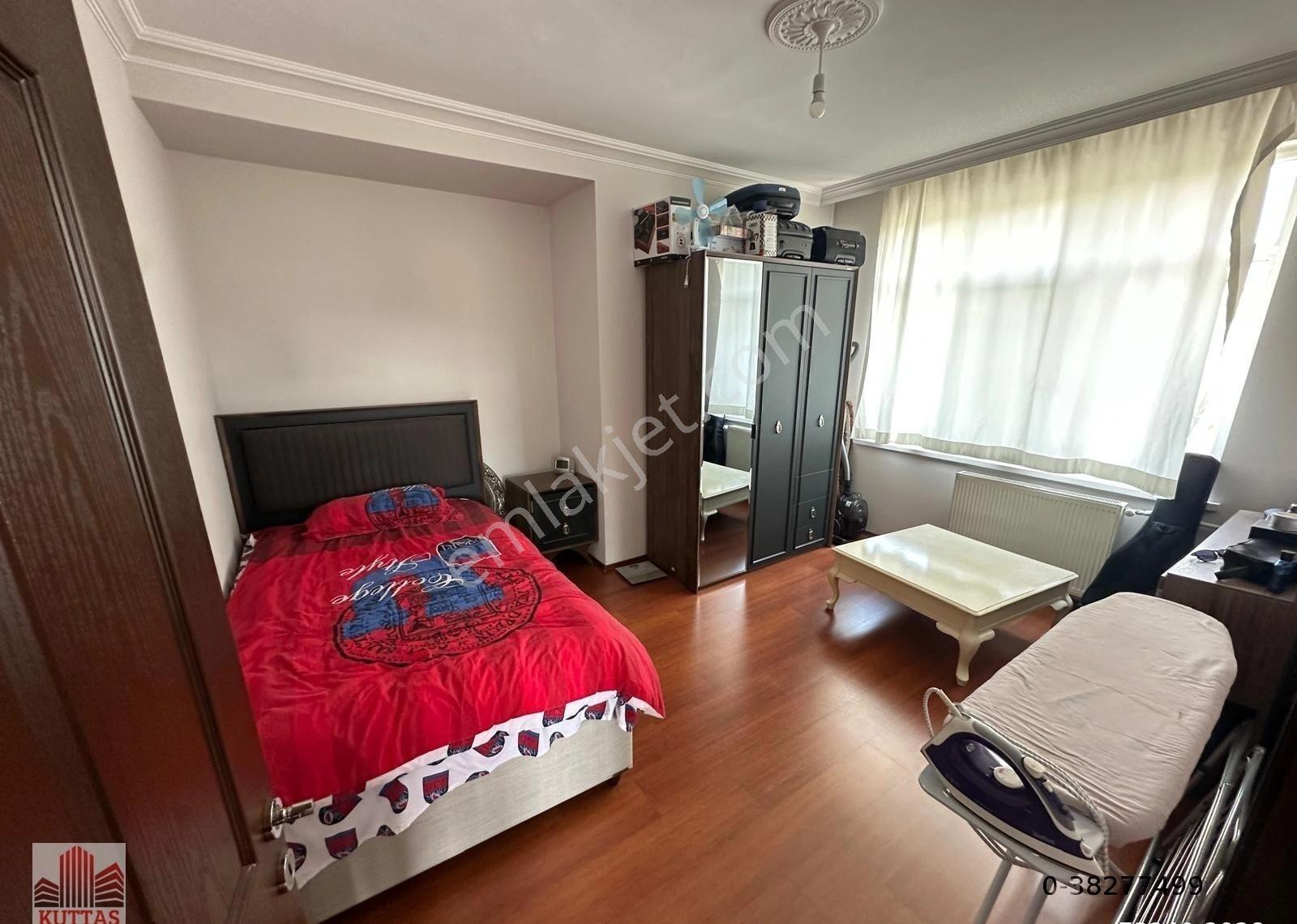 Kuttaş'tan Bahçelievler Metro Karşısı Konak Apt Katta3+1 Kiralık - Görsel 6
