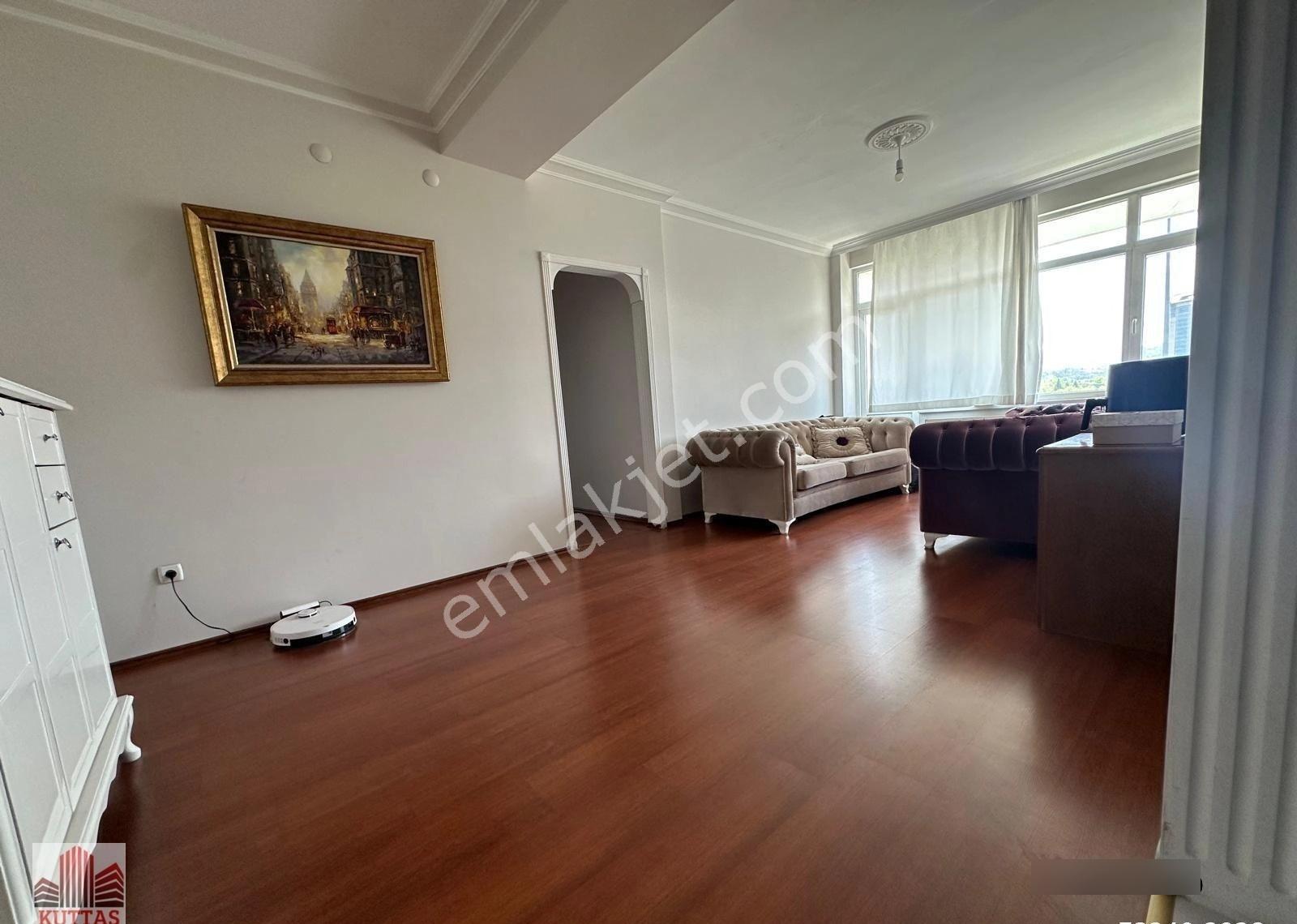 Kuttaş'tan Bahçelievler Metro Karşısı Konak Apt Katta3+1 Kiralık - Görsel 32