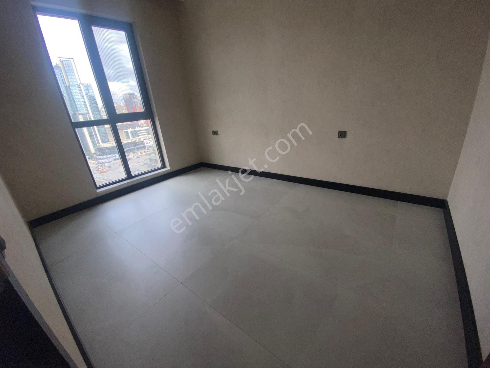 Cumhuriyet Gayrimenkulden 1+1 Üniversite Yakını Kiralık Daire - Görsel 51