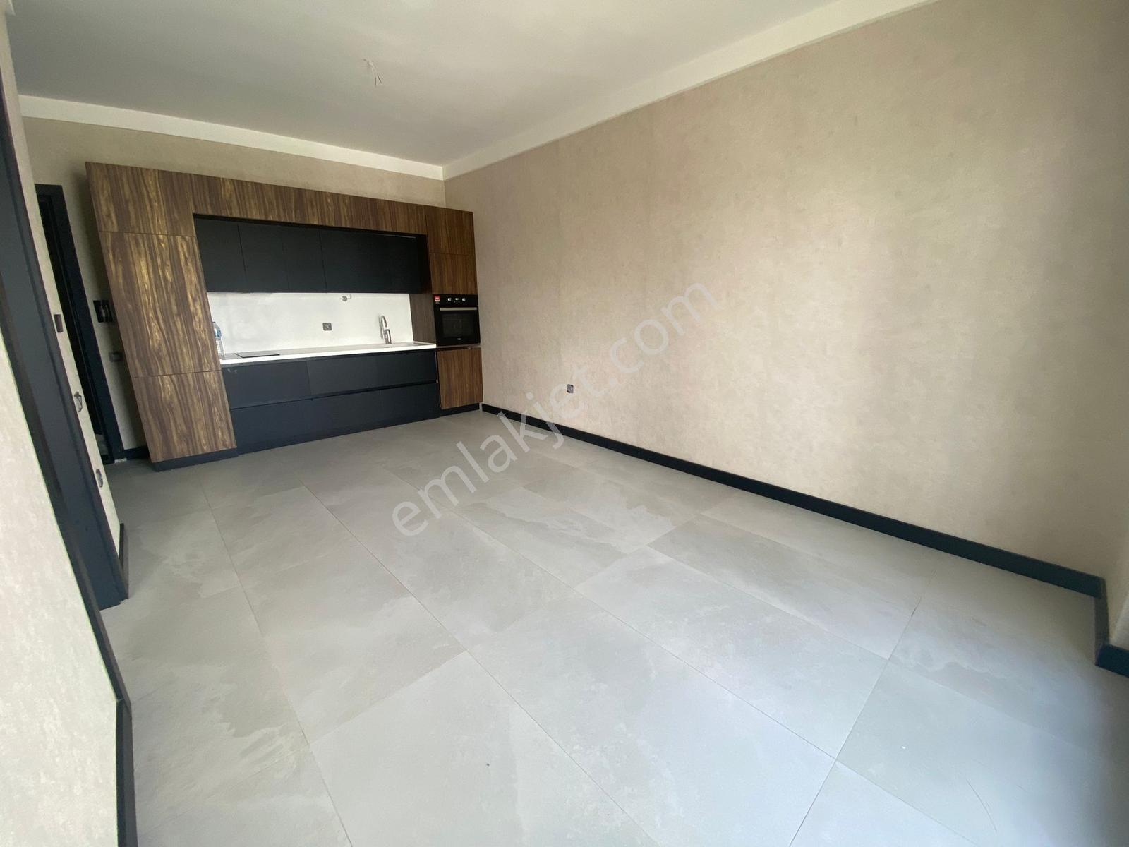 Cumhuriyet Gayrimenkulden 1+1 Üniversite Yakını Kiralık Daire - Görsel 4