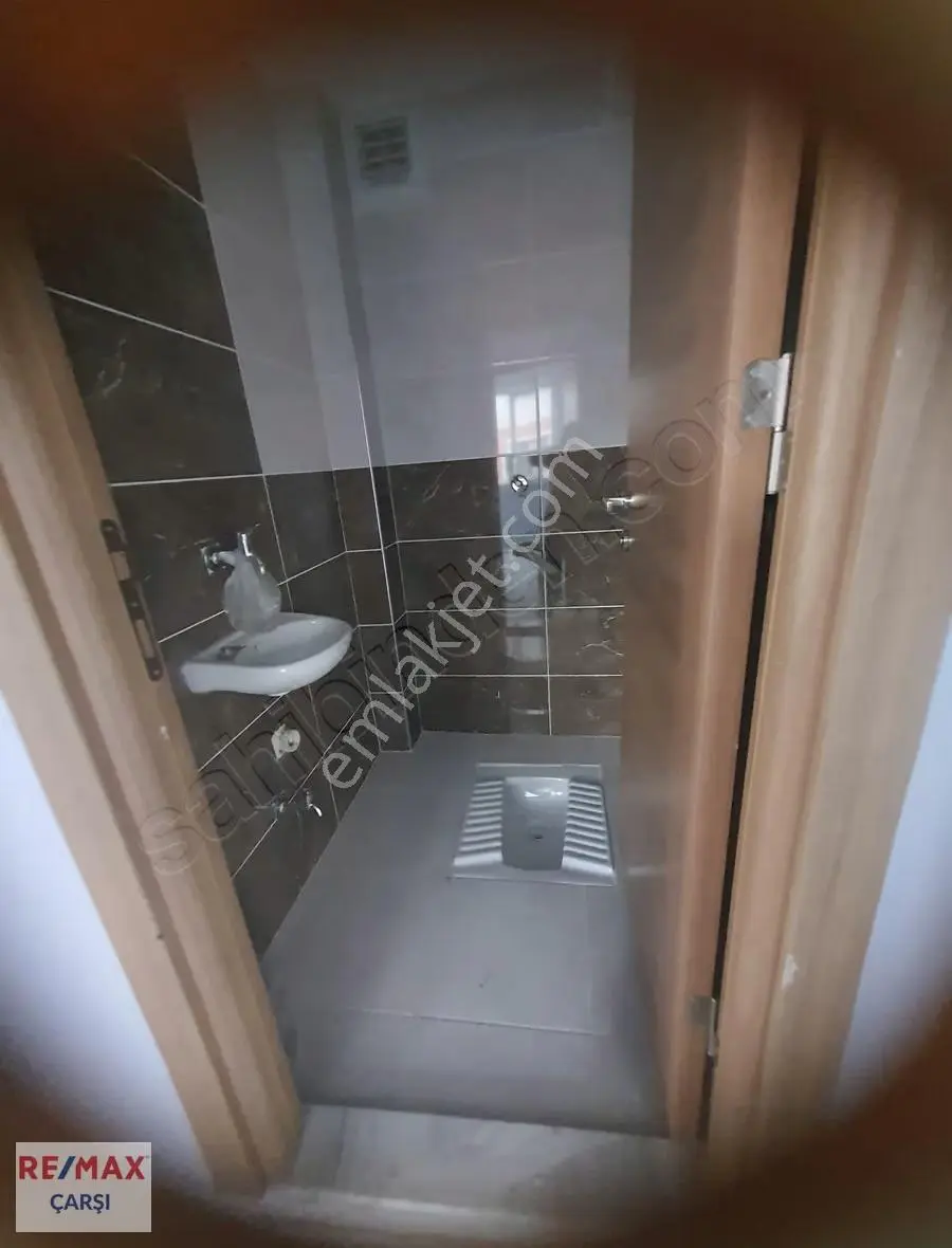 4 Yıllık Binada Temiz Ve Bakımlı 3 Balkonlu 2+1 Kiralık Daire - Görsel 4