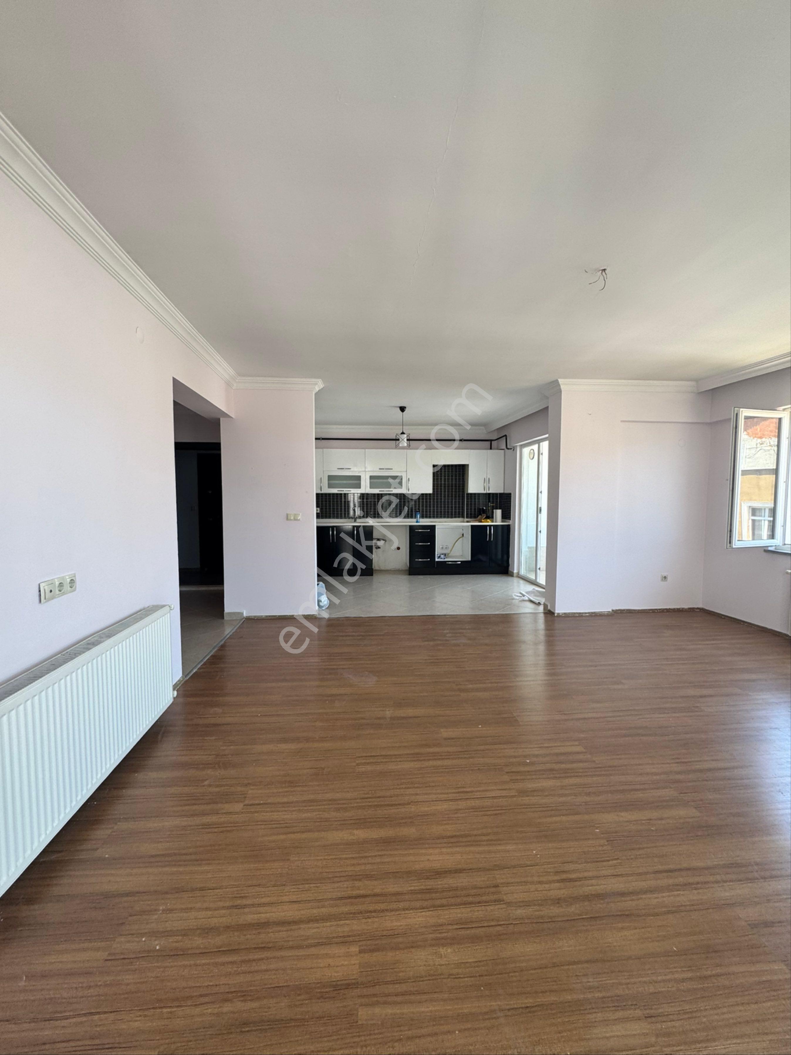 Kadıoğlu Emlak Giresun Bulancak Yirmibeşler Mahallesi Kiralık 3+1daire - Görsel 12