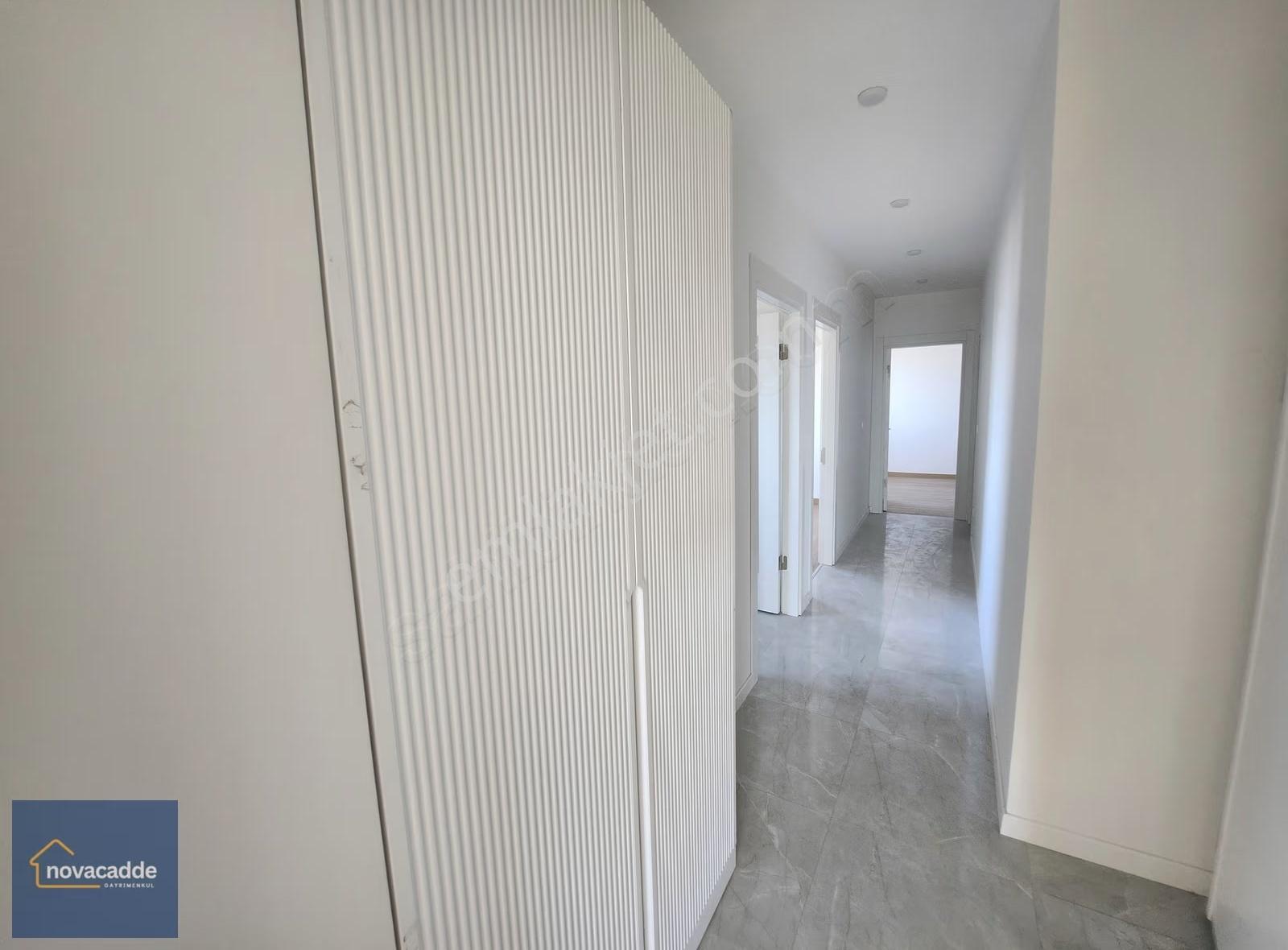 Erenköyde Yeni Binada Merkezi Lokasyonda Geniş 2+1 Daire - Görsel 5