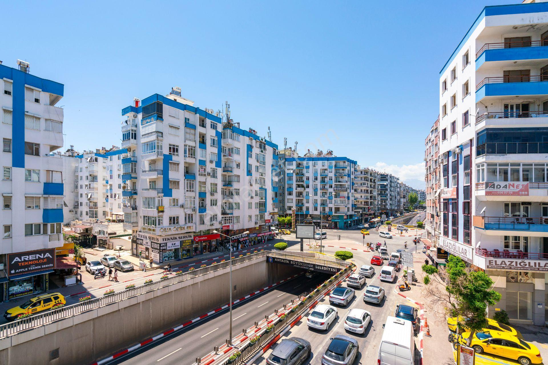 Yüzüncüyıl'da Ofis Veya Daire Kullanımına Uygun Tadilatlı 2+1 - Görsel 24