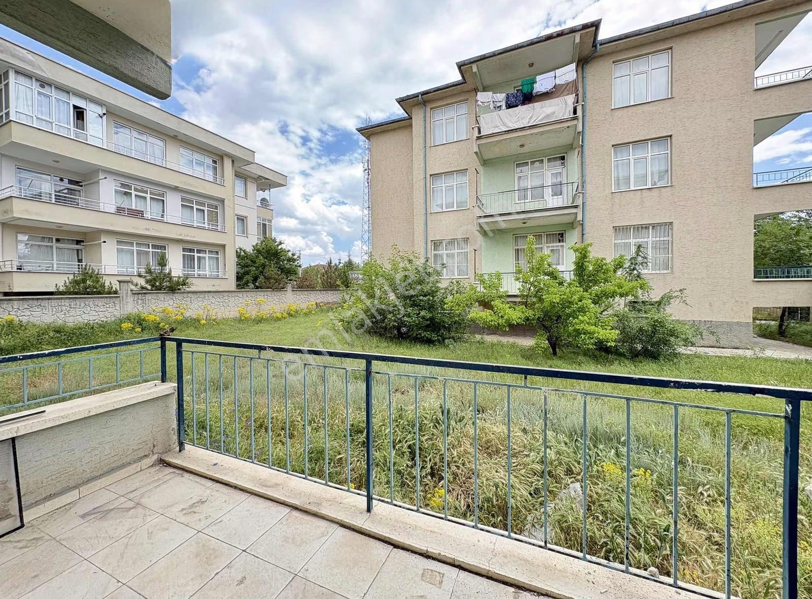 Özlem Yardımcı'dan Sancak Mh'de Kiralık 4+1 Daire - Görsel 17