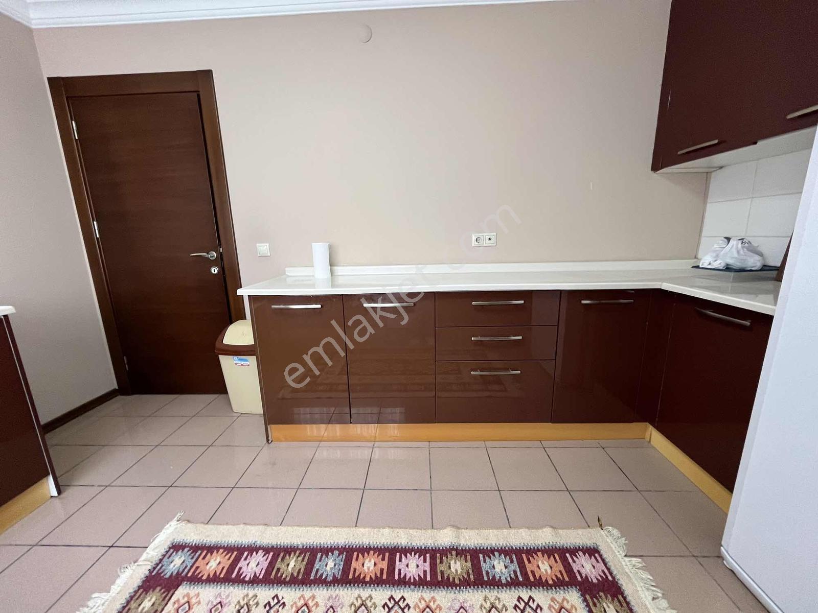 Cumhuriyet Gayrimenkulden 2+1full Eşyalı Herşey Dahil Metro Yanı - Görsel 25