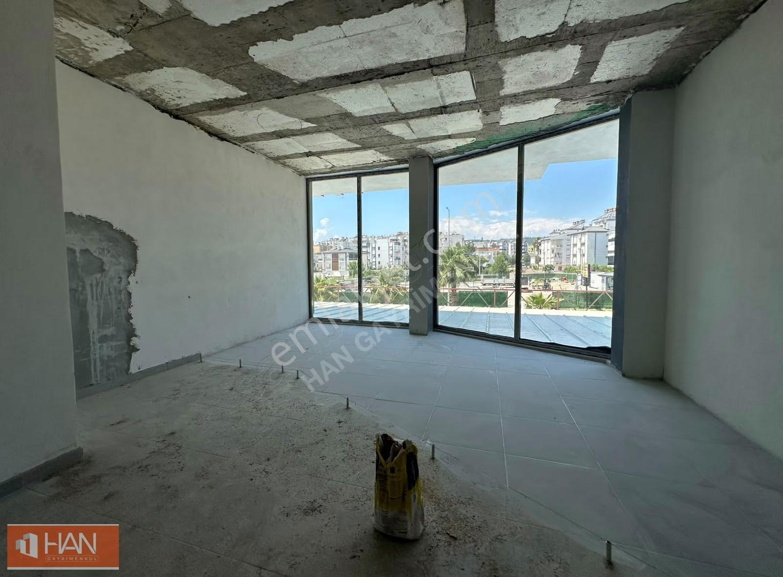 V. Aydoğmuş'ta Kiralık 270m² Sıfır Dükkan - Görsel 7