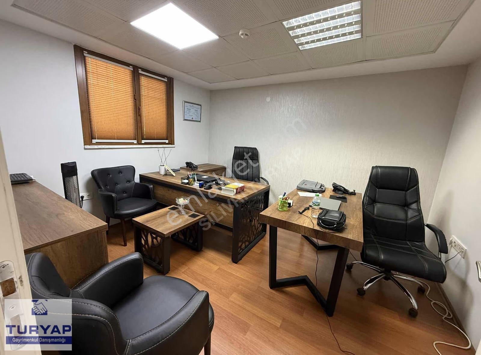 Silivride Kiralık Hazır Kullanışlı Mobilyalı 6 Odalı Ofis - Görsel 5