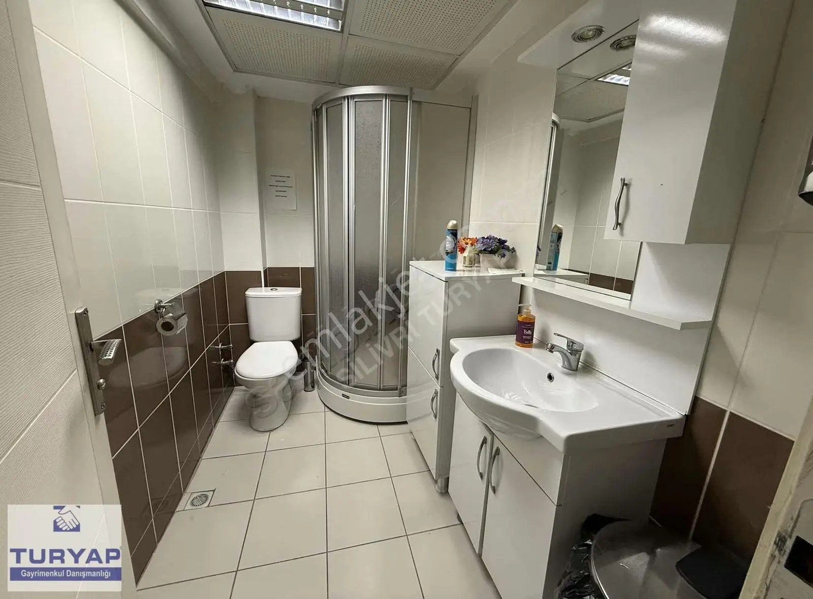 Silivride Kiralık Hazır Kullanışlı Mobilyalı 6 Odalı Ofis - Görsel 2