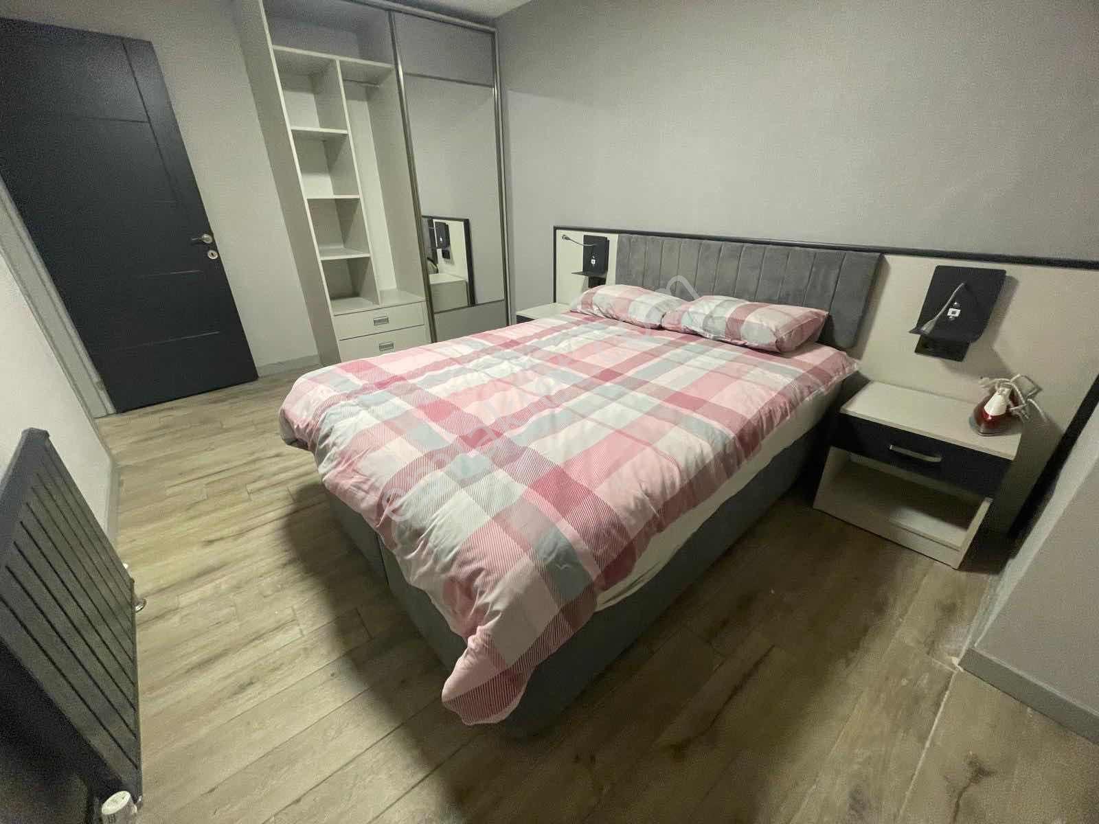 Cumhuriyet Gayrimenkulden 1+1 Full Eşyalı Faturalar Dahil - Görsel 23