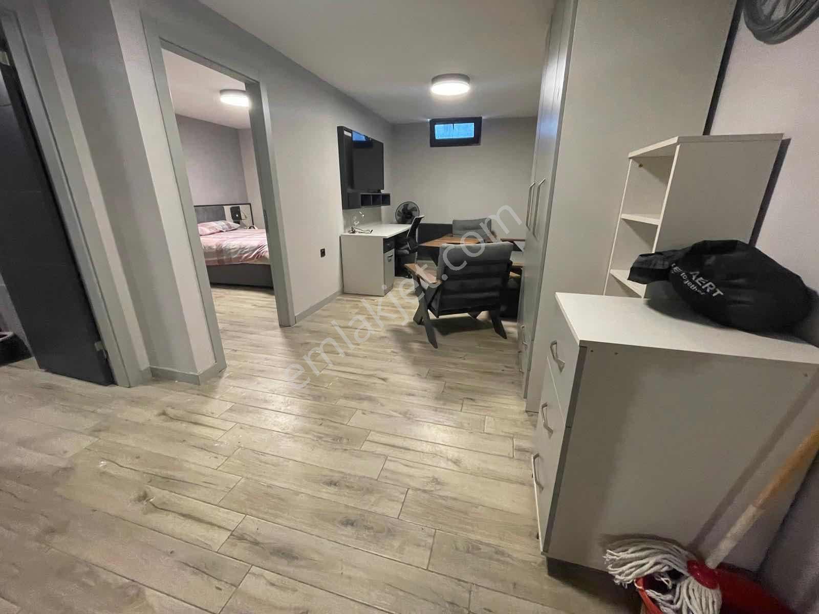 Cumhuriyet Gayrimenkulden 1+1 Full Eşyalı Faturalar Dahil - Görsel 8
