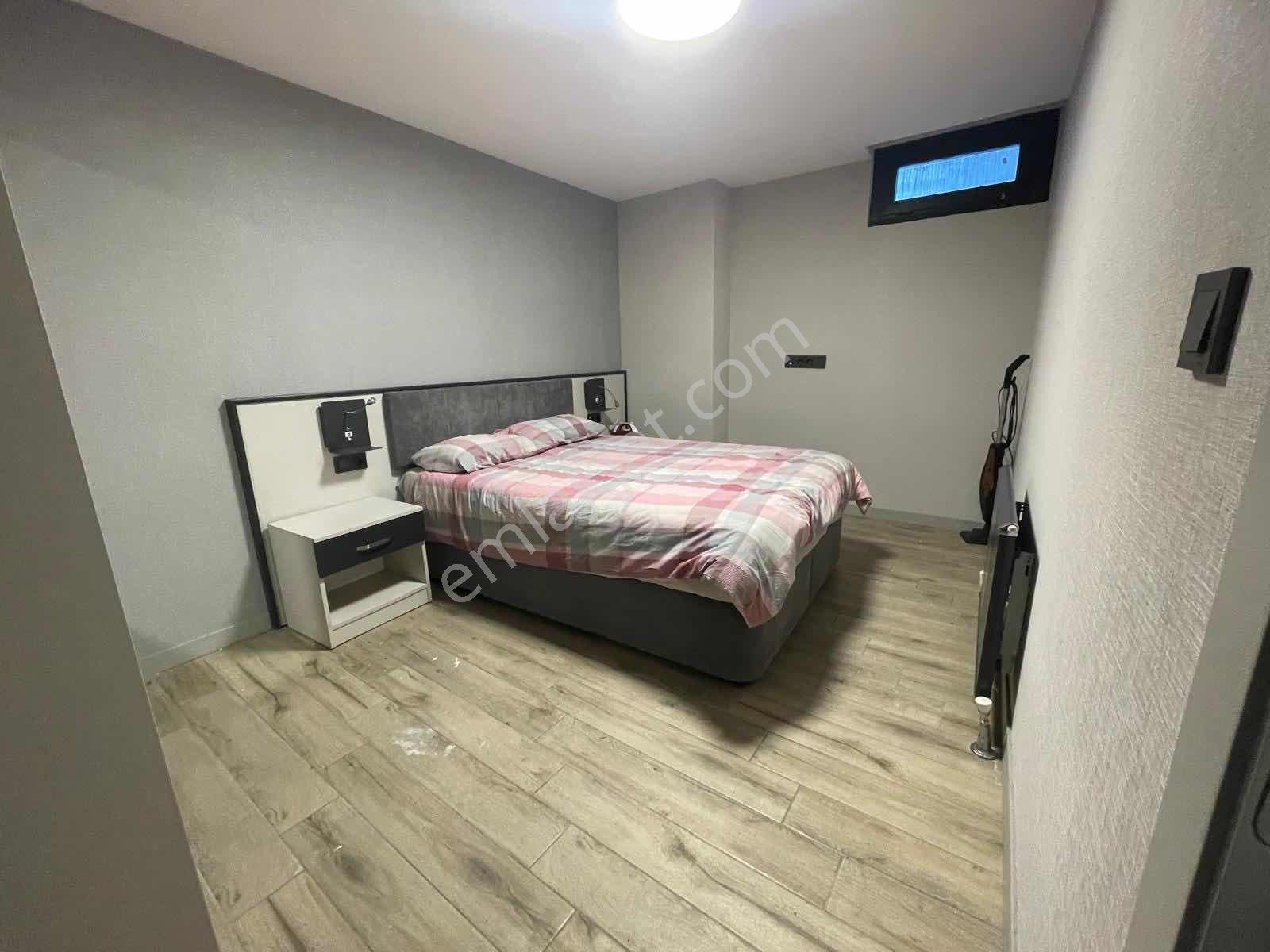 Cumhuriyet Gayrimenkulden 1+1 Full Eşyalı Faturalar Dahil - Görsel 12