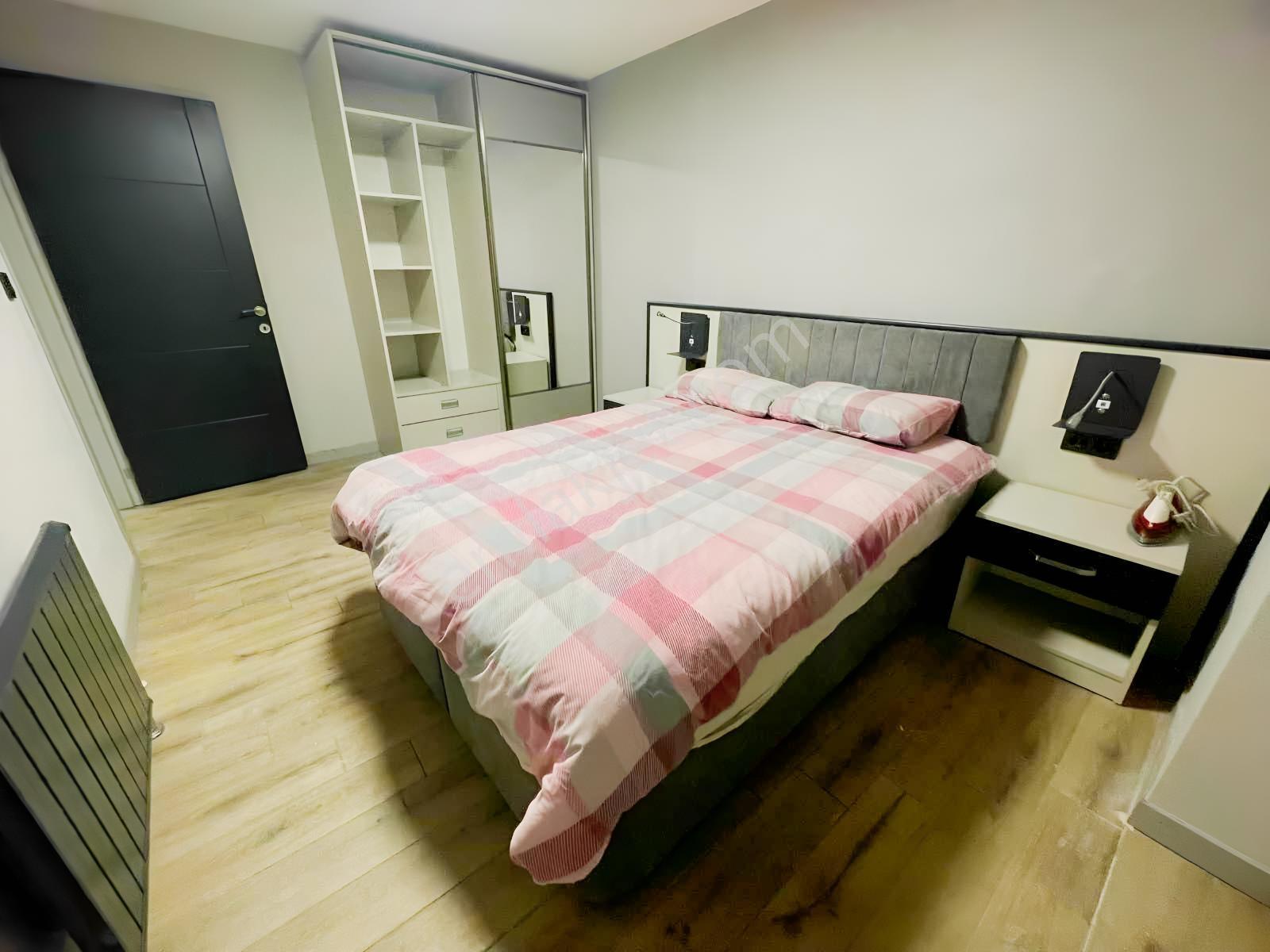 Cumhuriyet Gayrimenkulden 1+1 Full Eşyalı Faturalar Dahil - Görsel 3