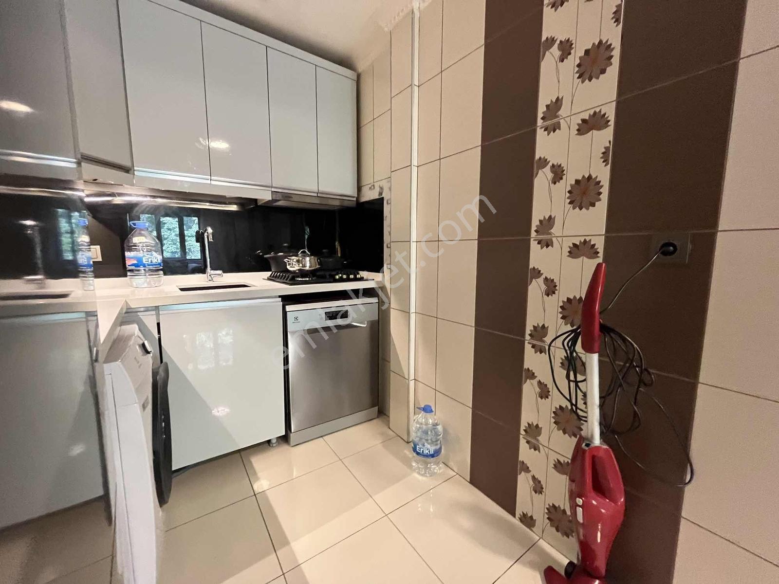 Cumhuriyet Gayrimenkulden 2+1 Full Eşyalı Daire - Görsel 9