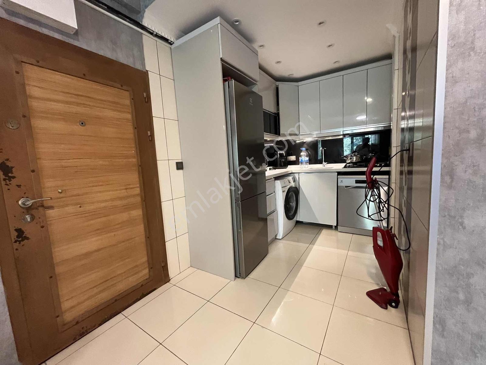 Cumhuriyet Gayrimenkulden 2+1 Full Eşyalı Daire - Görsel 22