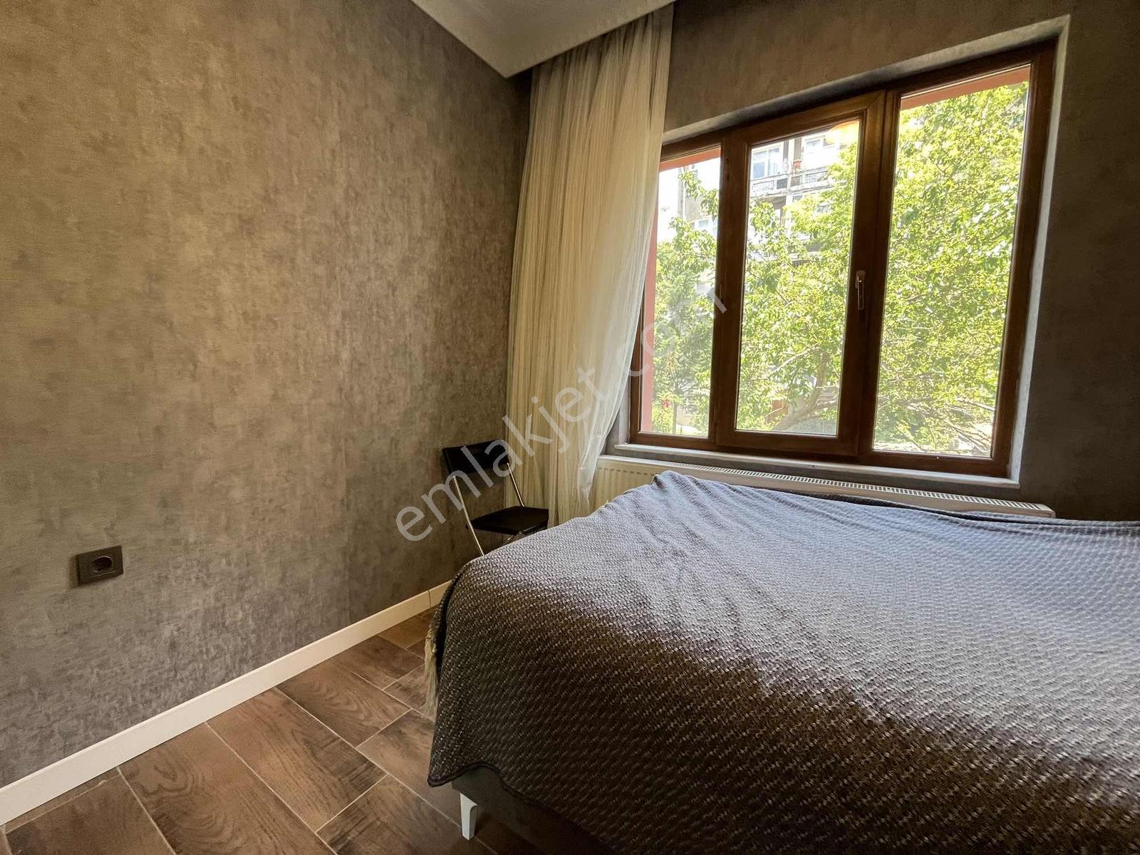 Cumhuriyet Gayrimenkulden 2+1 Full Eşyalı Daire - Görsel 34