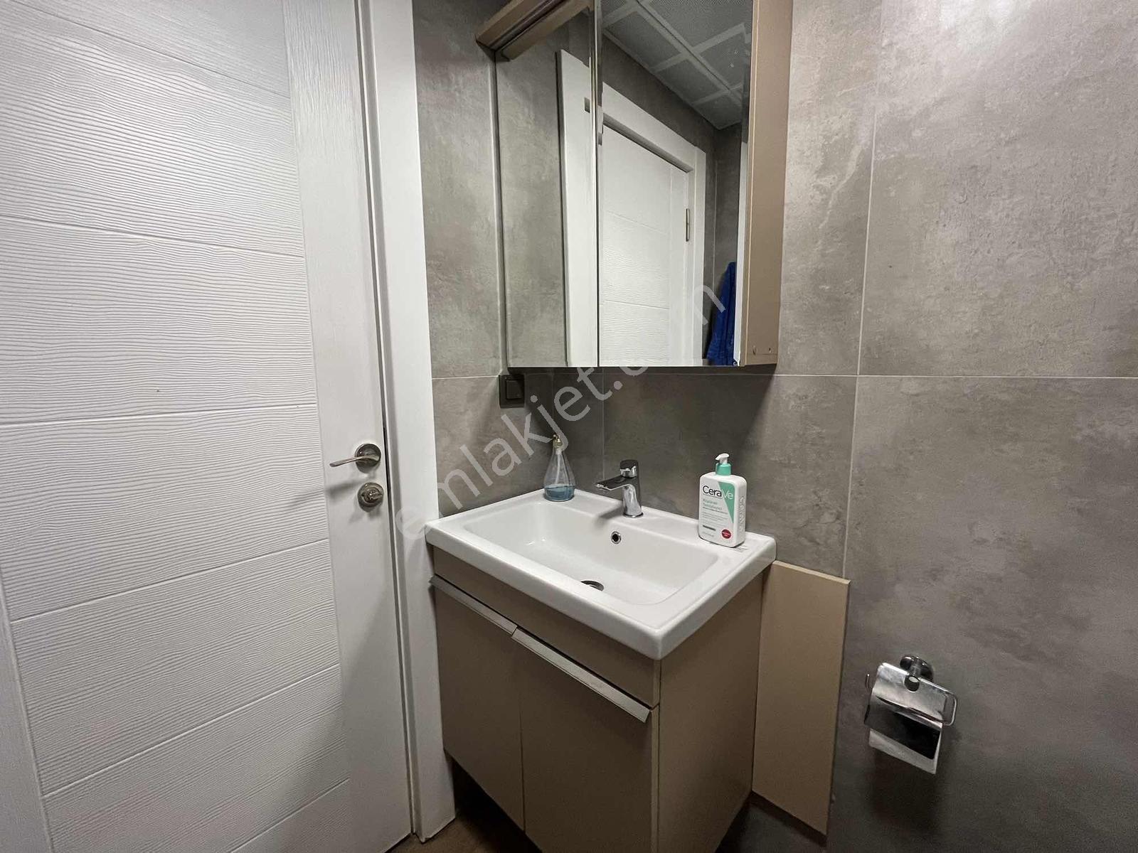 Cumhuriyet Gayrimenkulden 2+1 Full Eşyalı Daire - Görsel 45