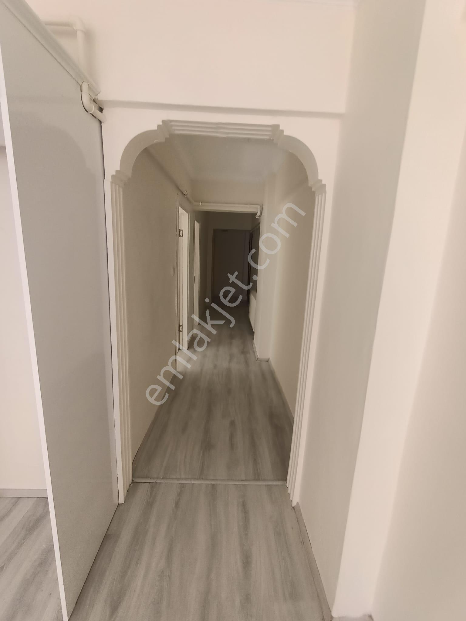 Yasemın Emlaktan Çınarcık Taşliman Mah. 2 Kat 2+1 Daire - Görsel 4