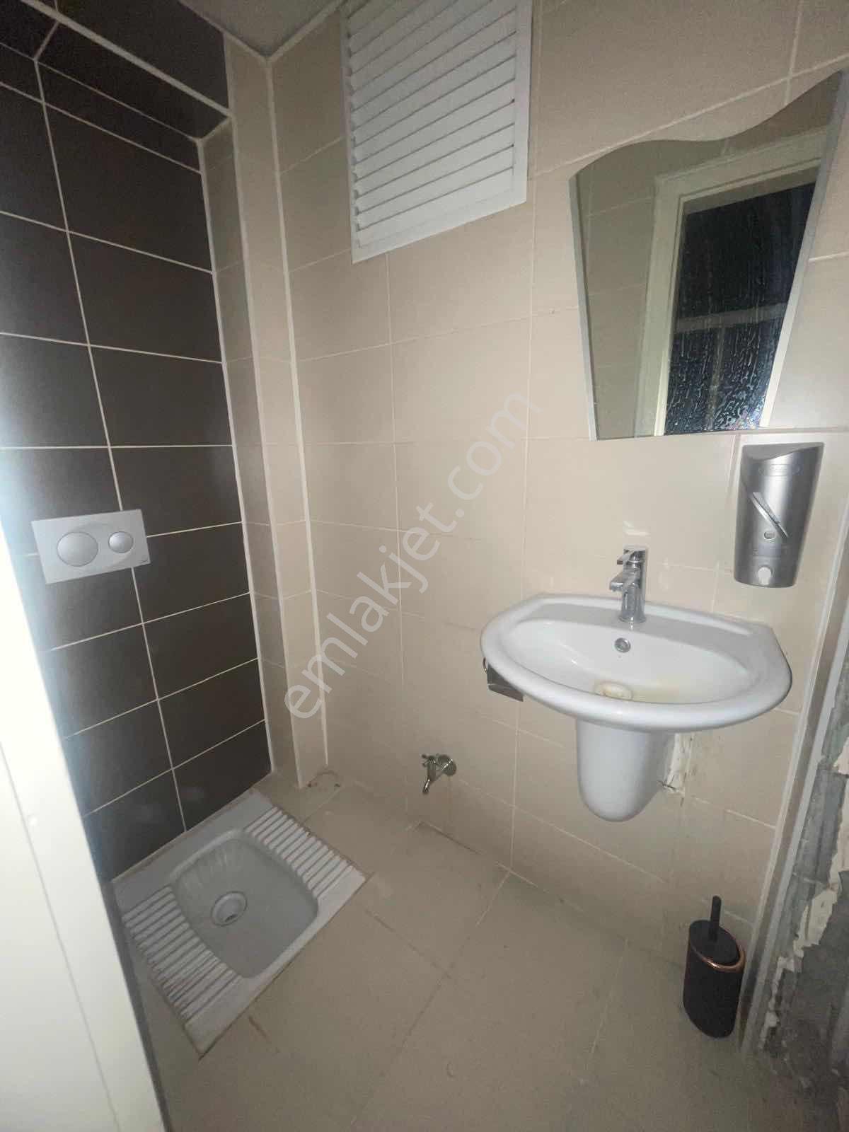 Cumhuriyet Gayrimenkulden 2+1 İş Yeri Ve Ofise Uygun - Görsel 38